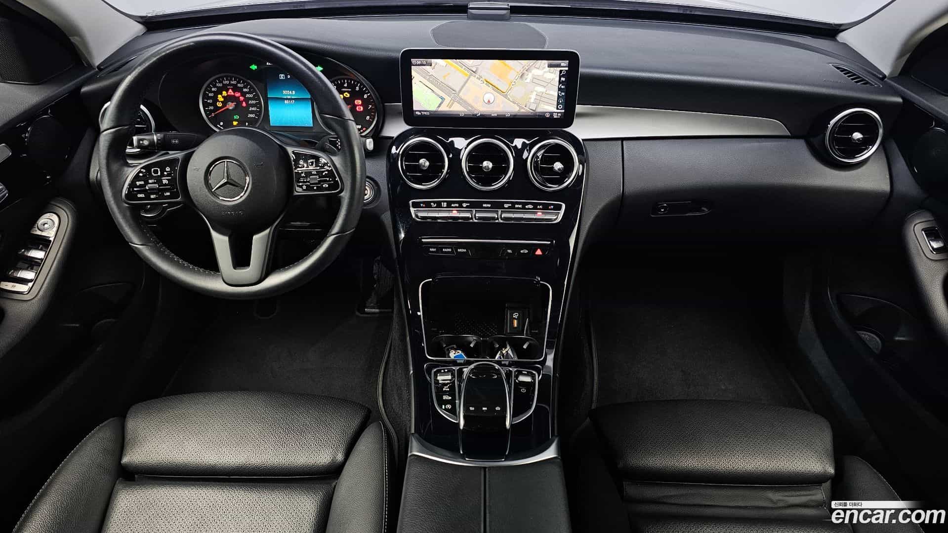 C-Class Mercedes-Benz 2019.8-INNER-007