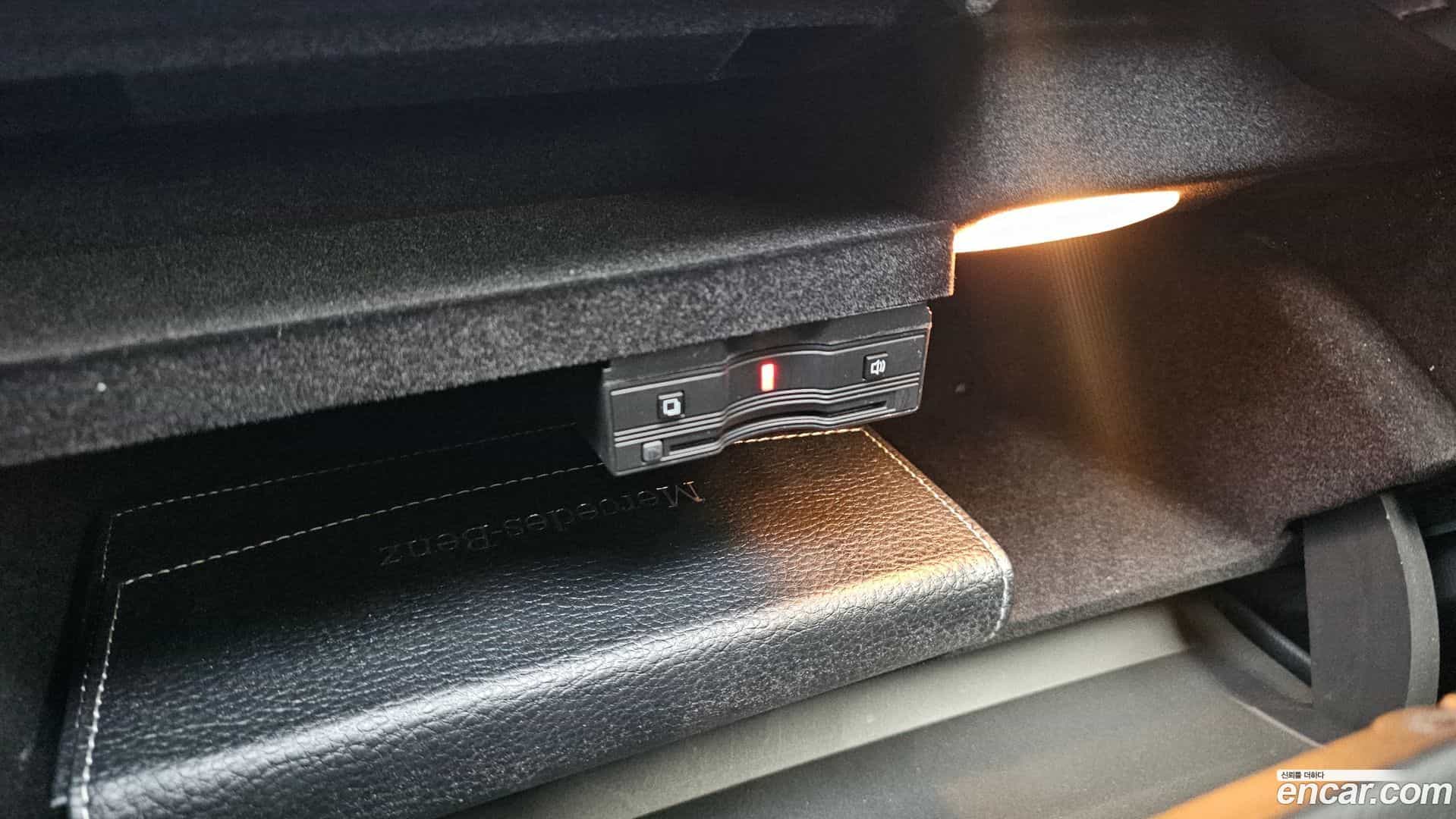 C-Class Mercedes-Benz 2019.8-OPTION-041