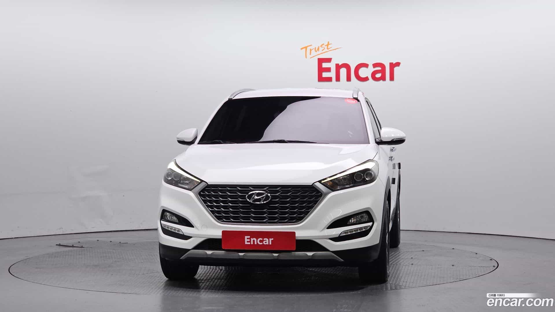 Tucson Hyundai 2016.9-OUTER-003