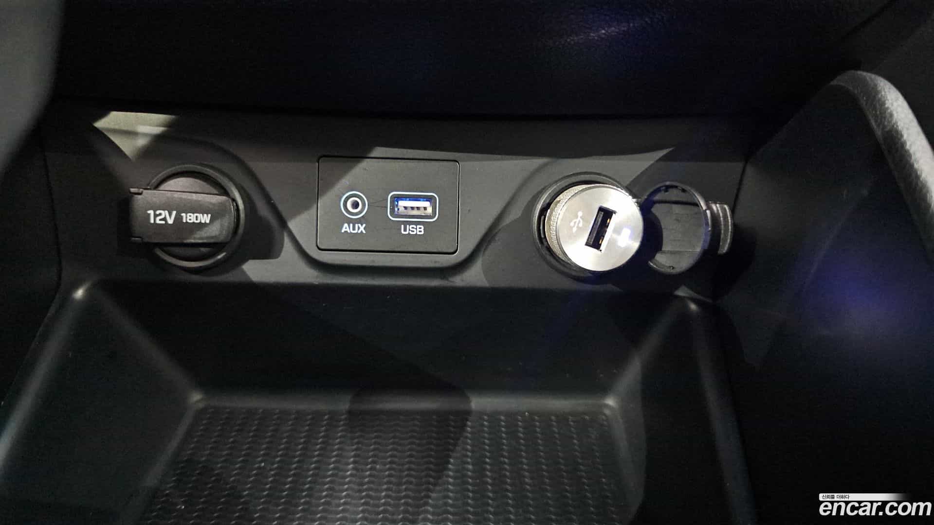 Tucson Hyundai 2016.9-OPTION-044