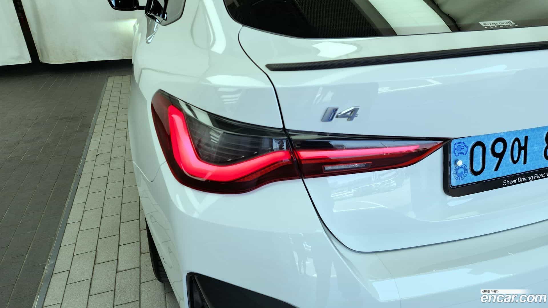 i4 BMW 2022.9-OUTER-033