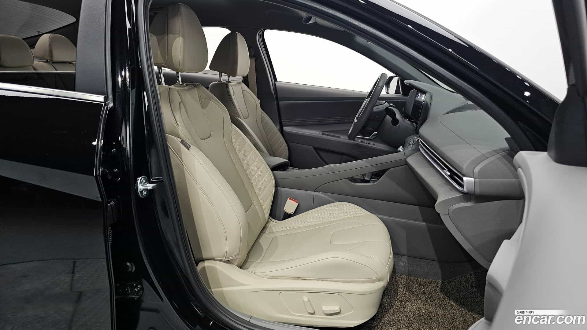 AVANTE Hyundai 2025.7-INNER-010