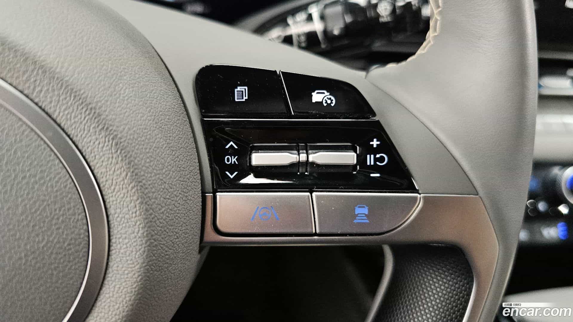AVANTE Hyundai 2025.7-OPTION-041