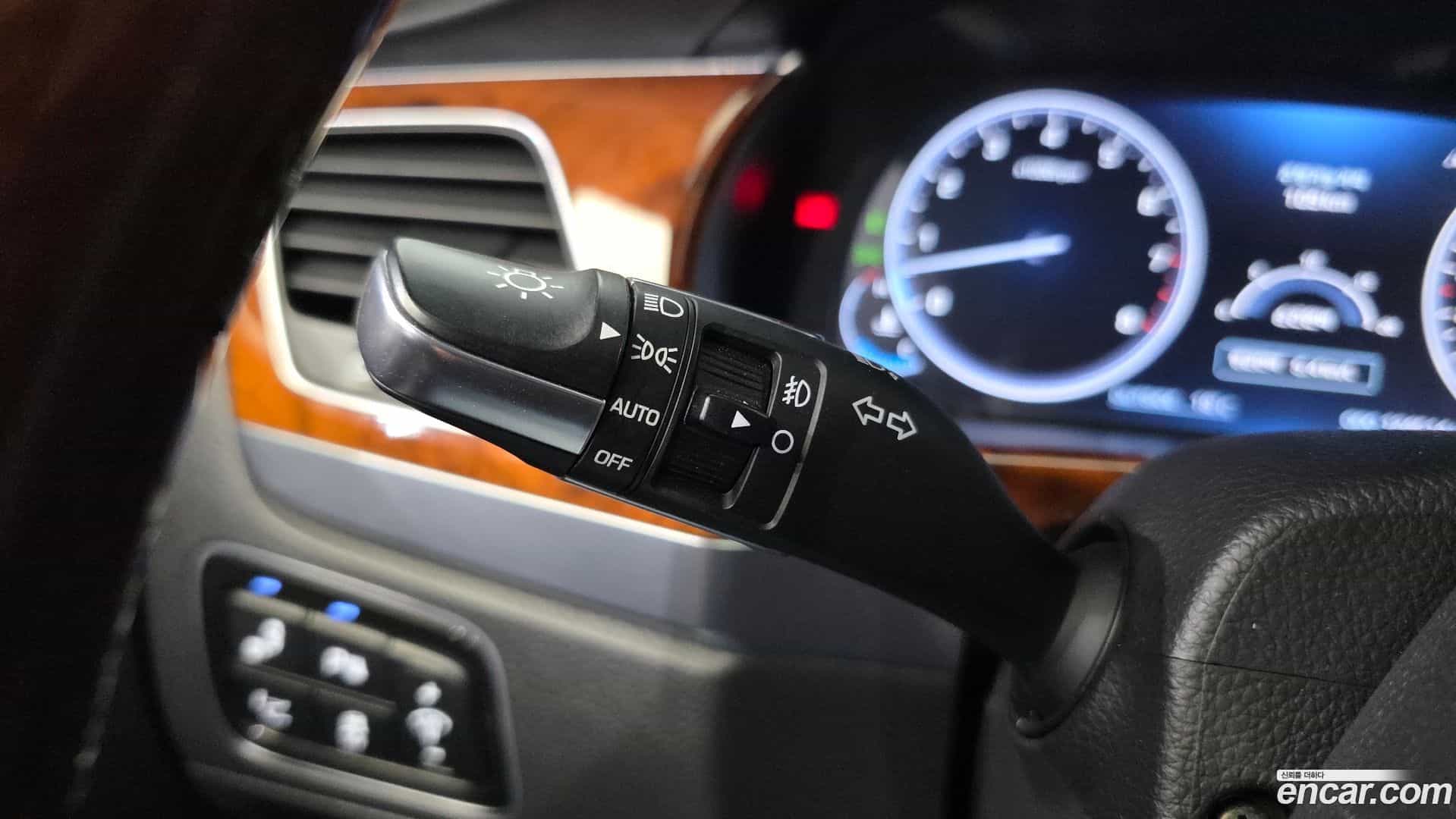 Equus Hyundai 2014.6-OPTION-046