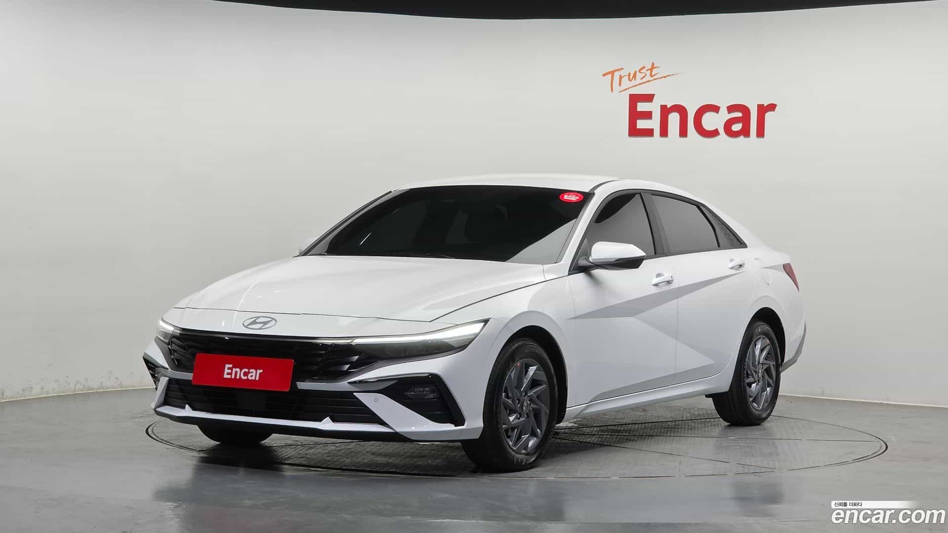AVANTE Hyundai 2026.1-OUTER-001