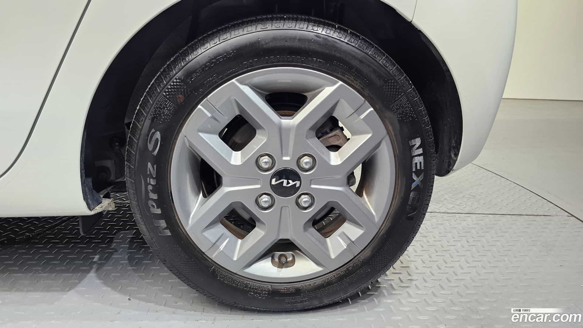 RAY Kia 2024.2-OUTER-031
