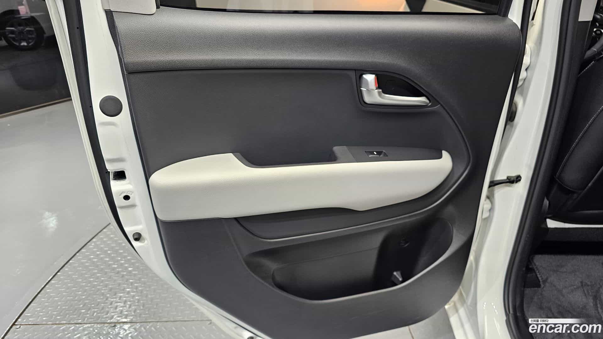 RAY Kia 2024.2-INNER-035