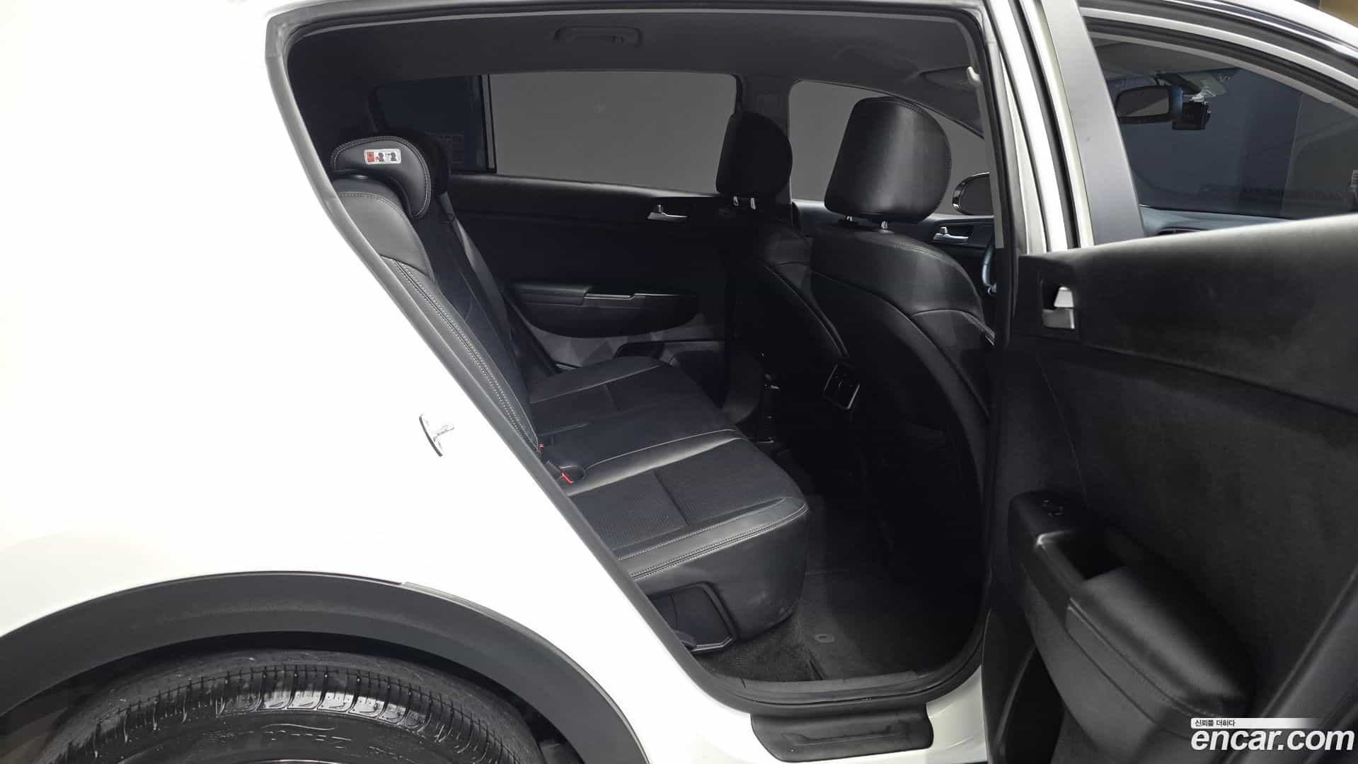 Sportage Kia 2017.5-OPTION-016