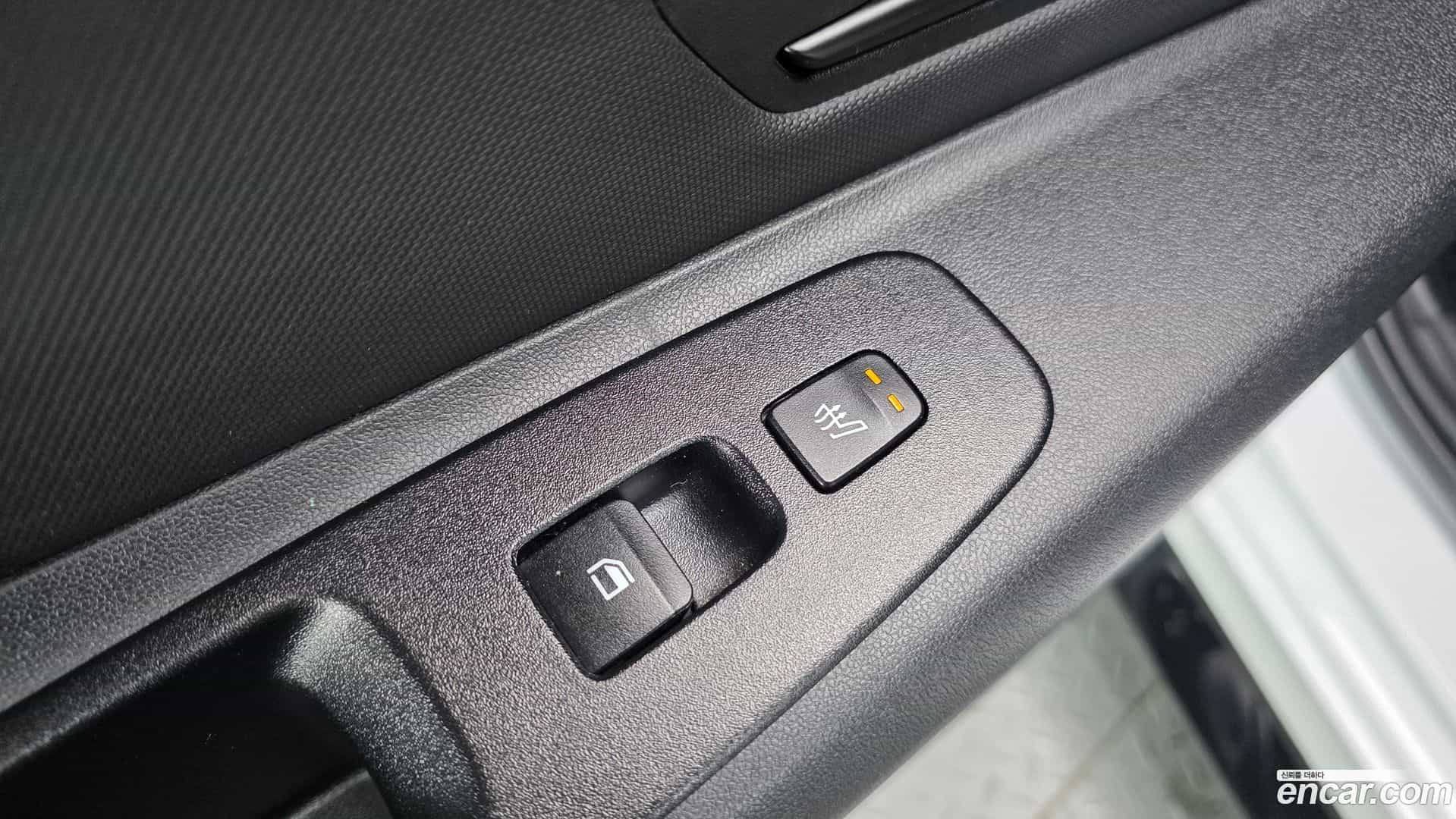 AVANTE Hyundai 2023.10-OPTION-023