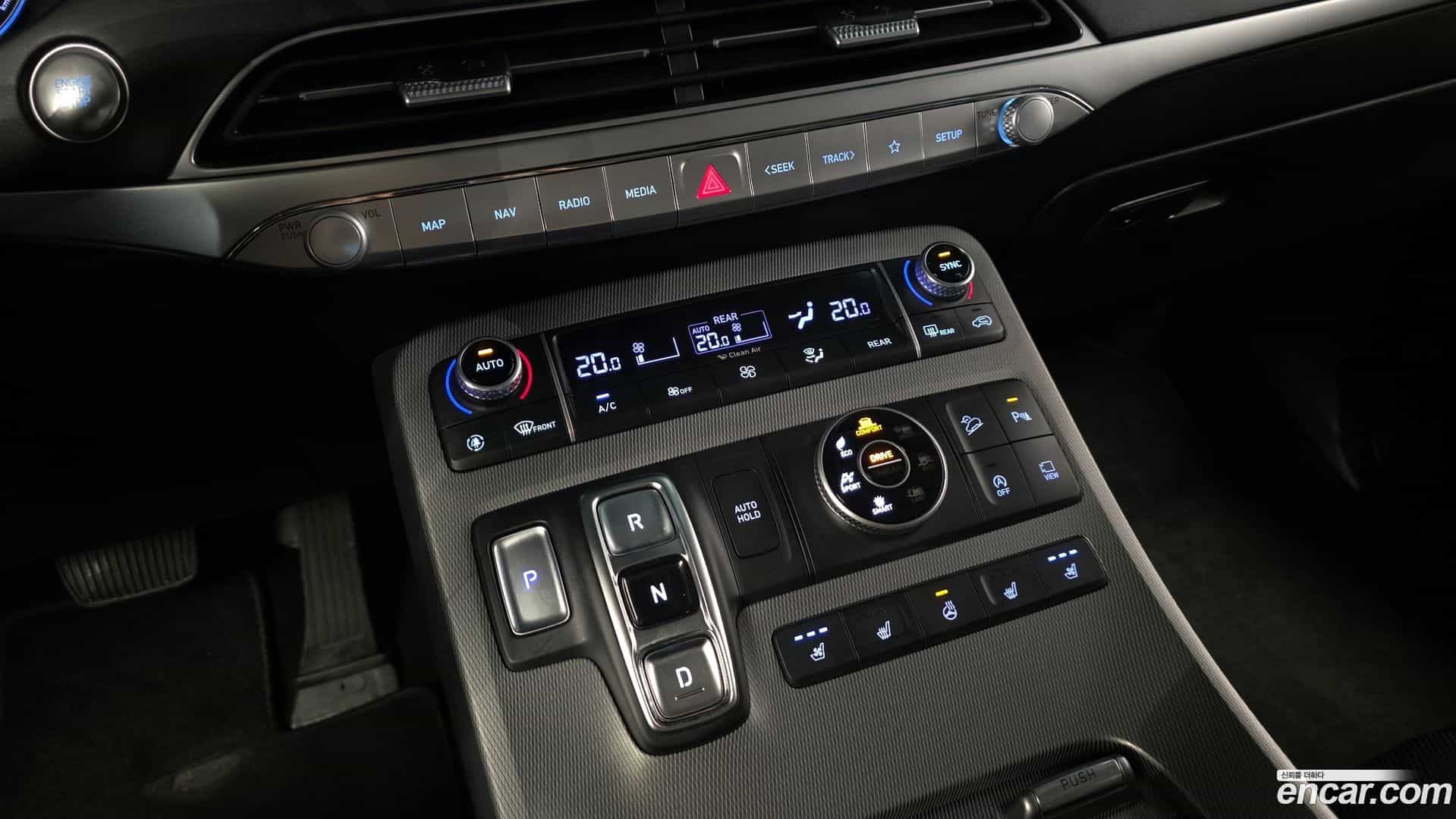 Palisade Hyundai 2020.0-INNER-009