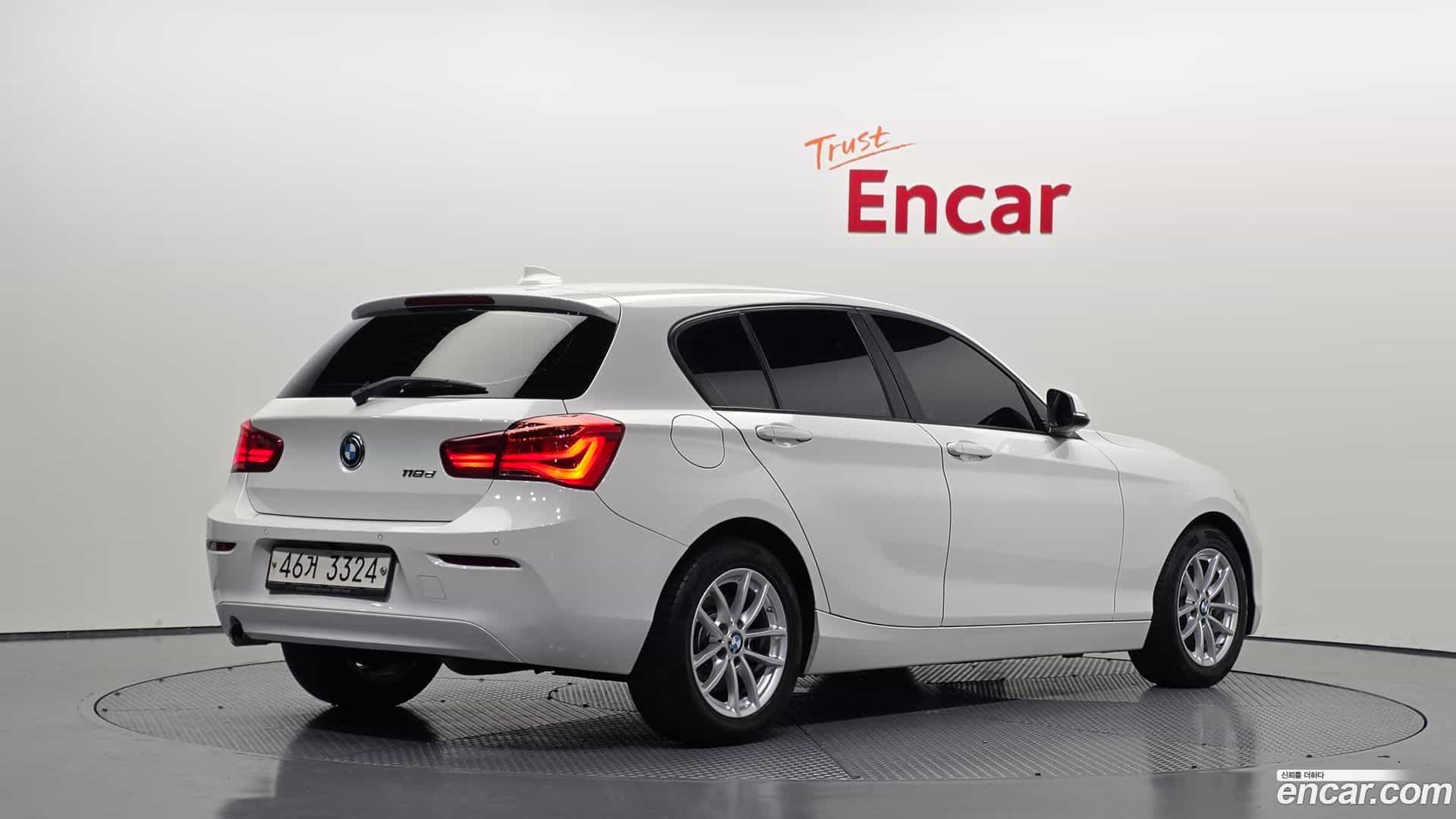 1-Series BMW 2018.0-OUTER-002