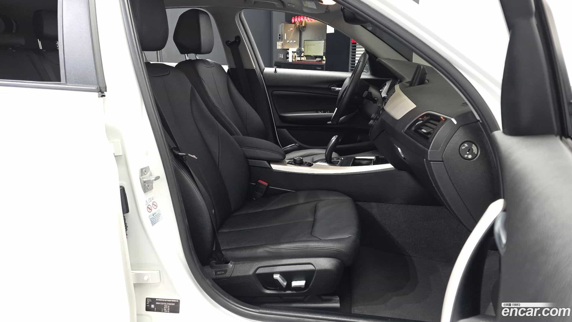 1-Series BMW 2018.0-OPTION-015