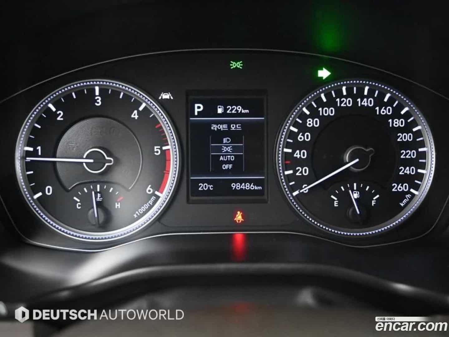Santafe Hyundai 2018.3-INNER-008