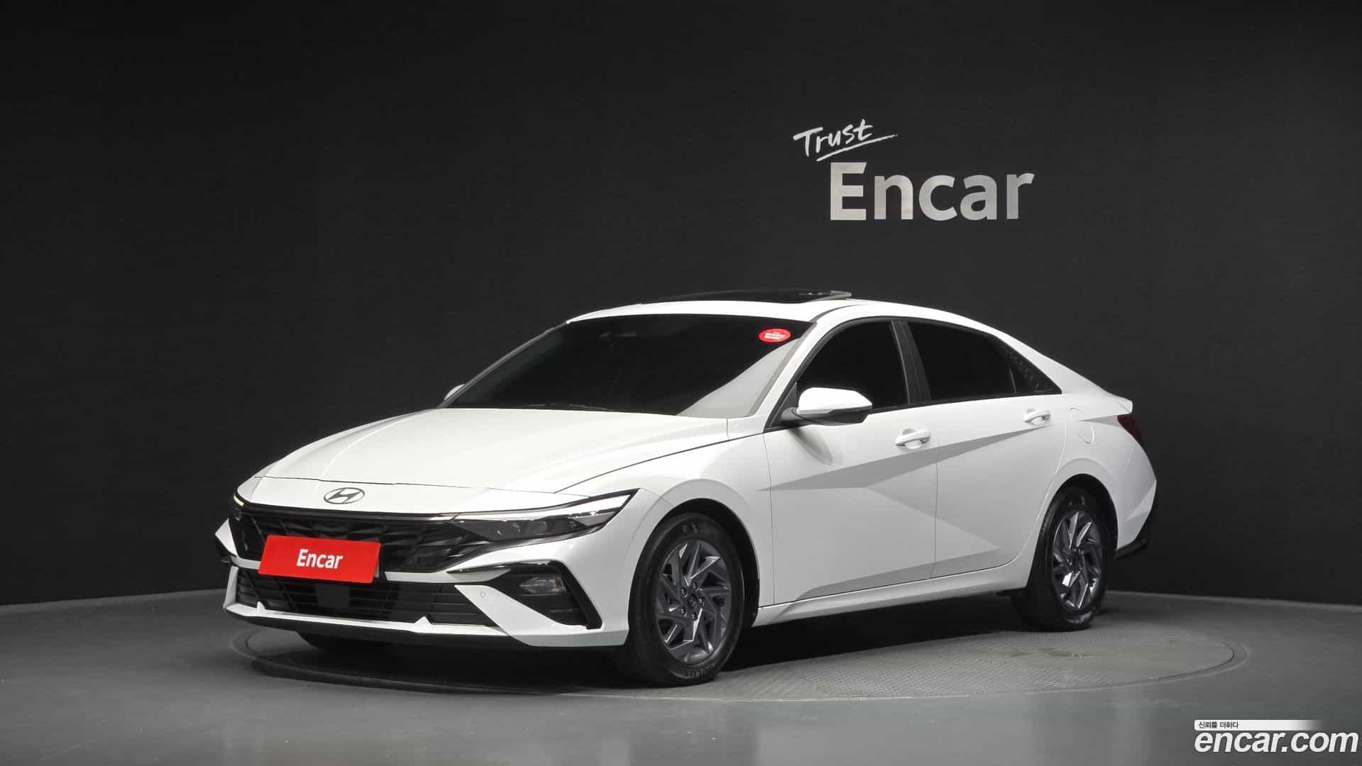 AVANTE Hyundai 2023.4-OUTER-001