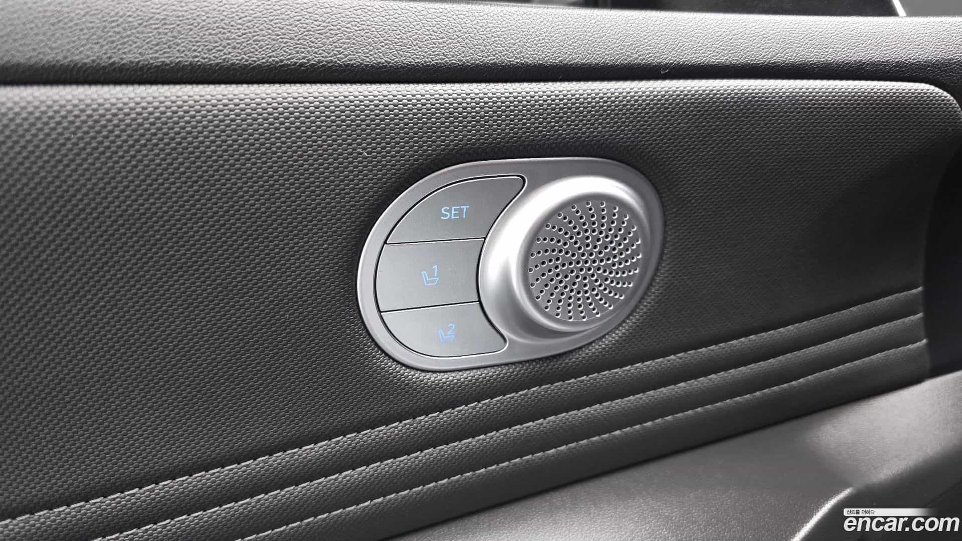 AVANTE Hyundai 2023.4-OPTION-041
