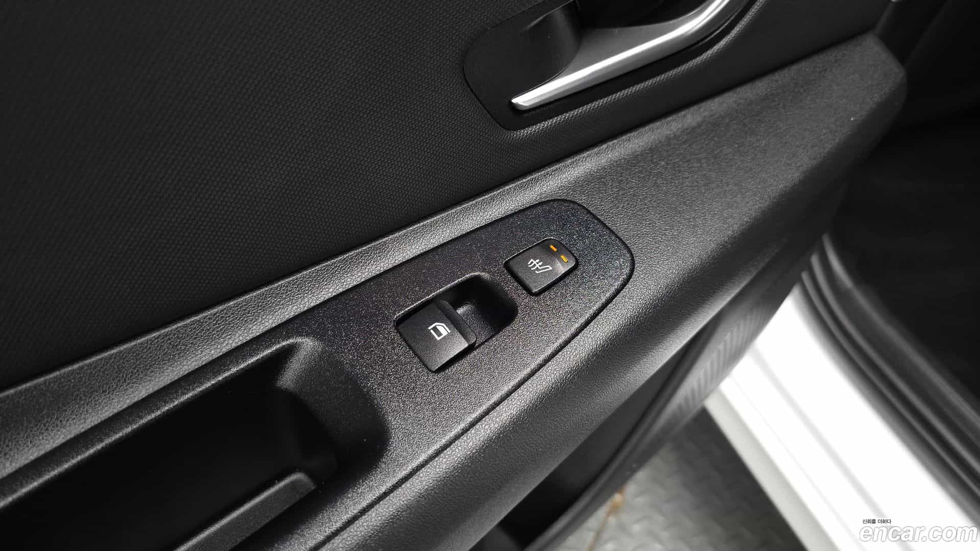 AVANTE Hyundai 2023.4-OPTION-043
