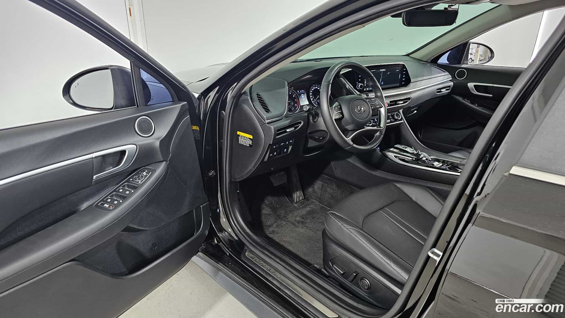 Sonata Hyundai 2019.11-INNER-010