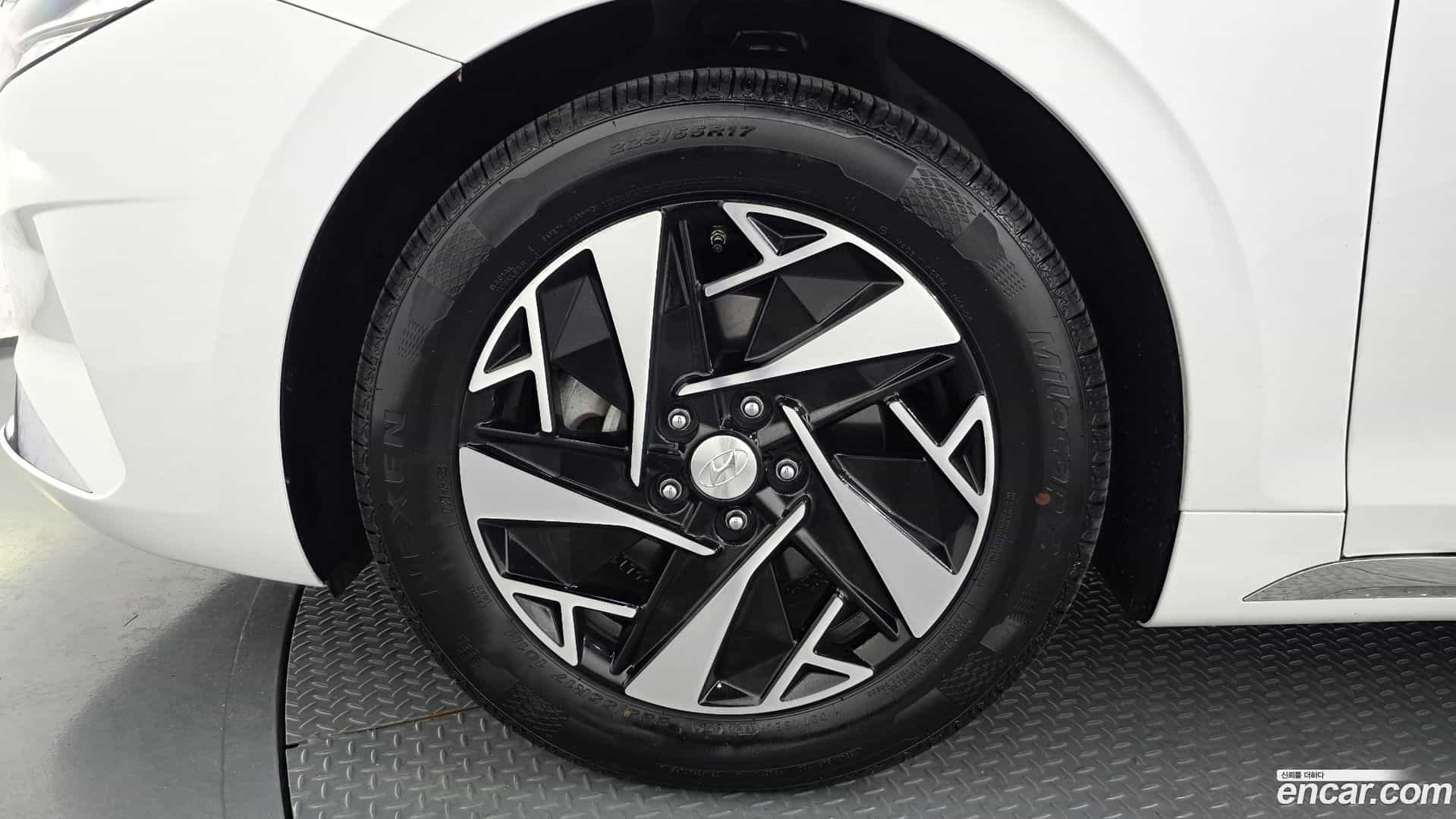 Grandeur Hyundai 2022.5-OUTER-005