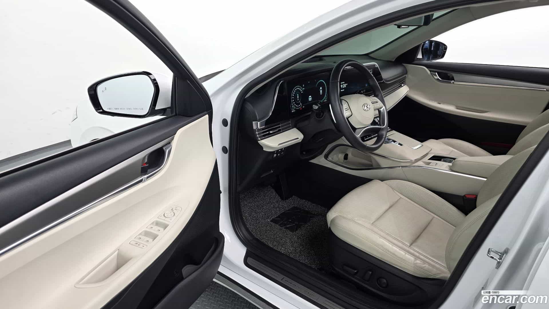 Grandeur Hyundai 2022.5-INNER-010