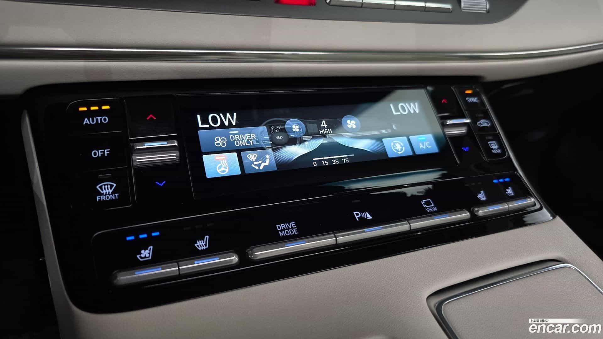 Grandeur Hyundai 2022.5-OPTION-020