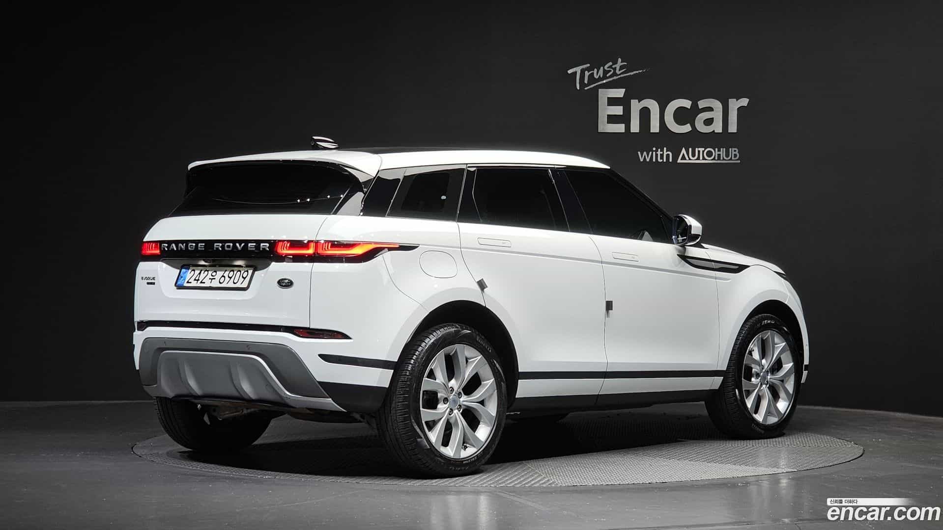 Range Rover Evoque Land Rover 2020.3-OUTER-002