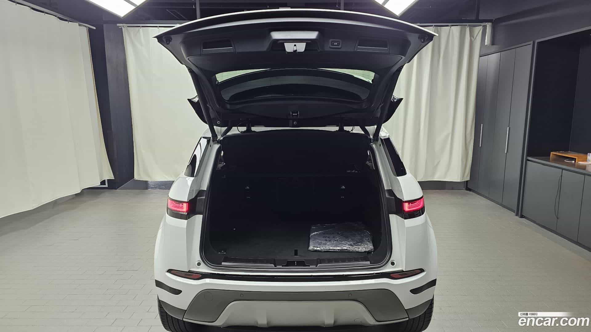 Range Rover Evoque Land Rover 2020.3-OPTION-024
