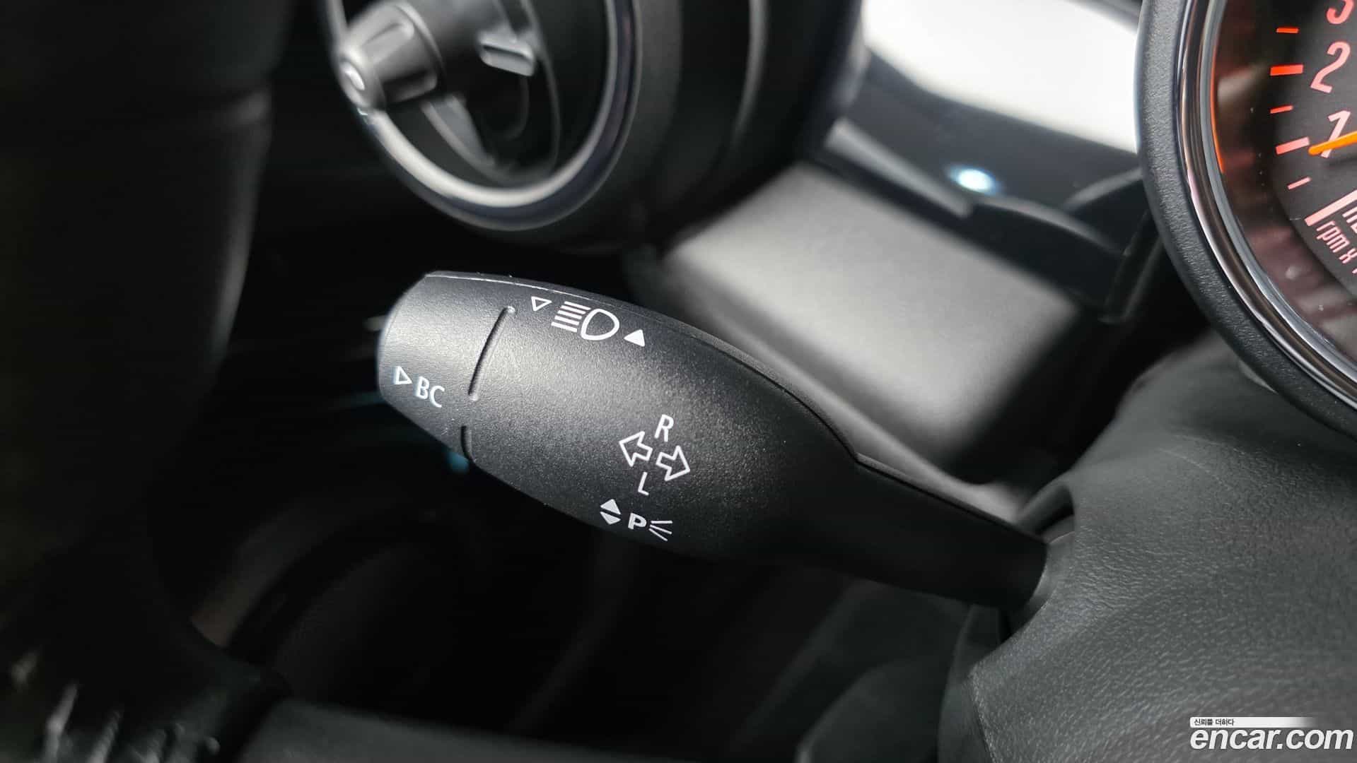 Cooper Mini 2022.4-OPTION-043