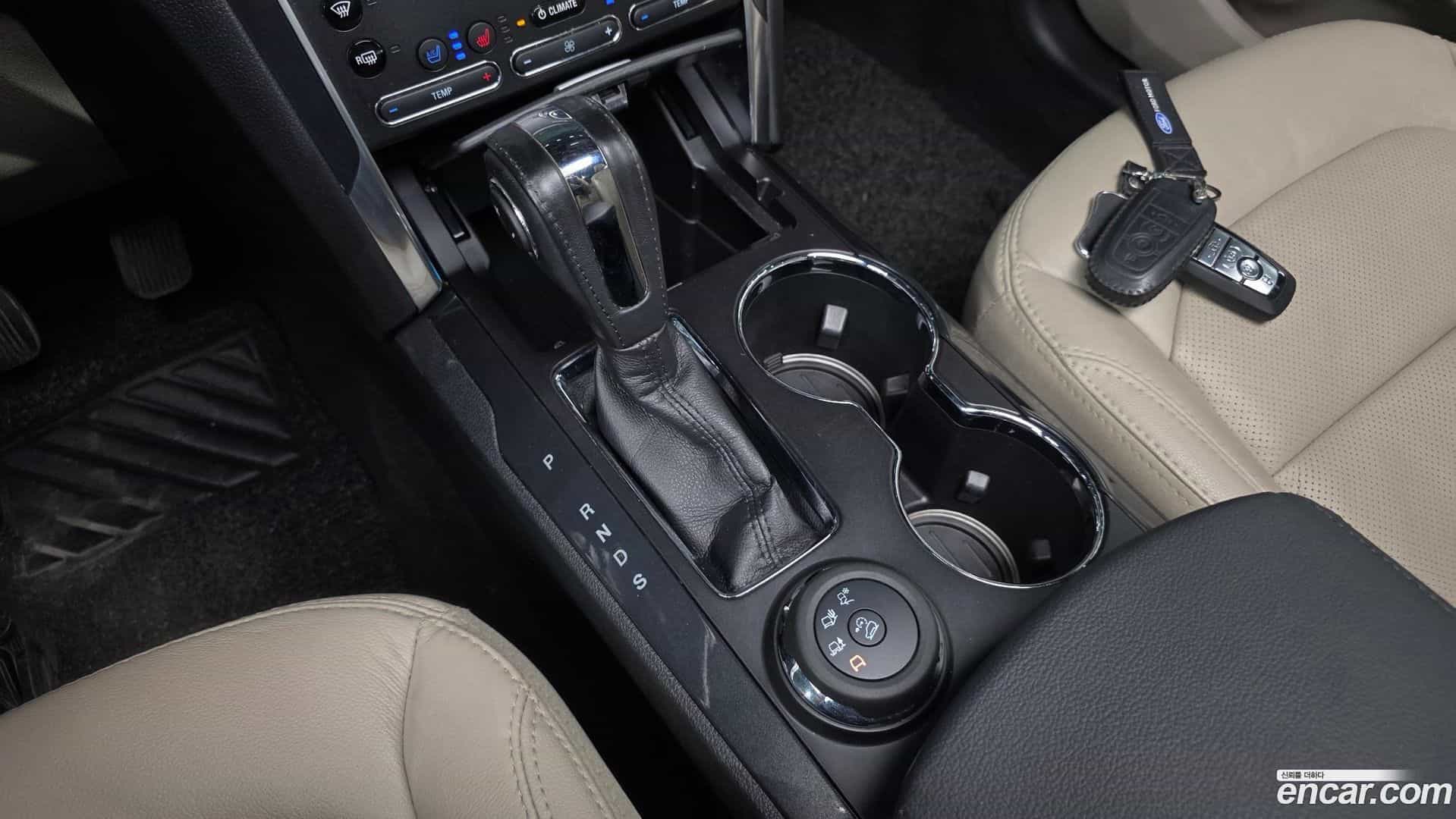 Explorer Ford 2019.3-INNER-009