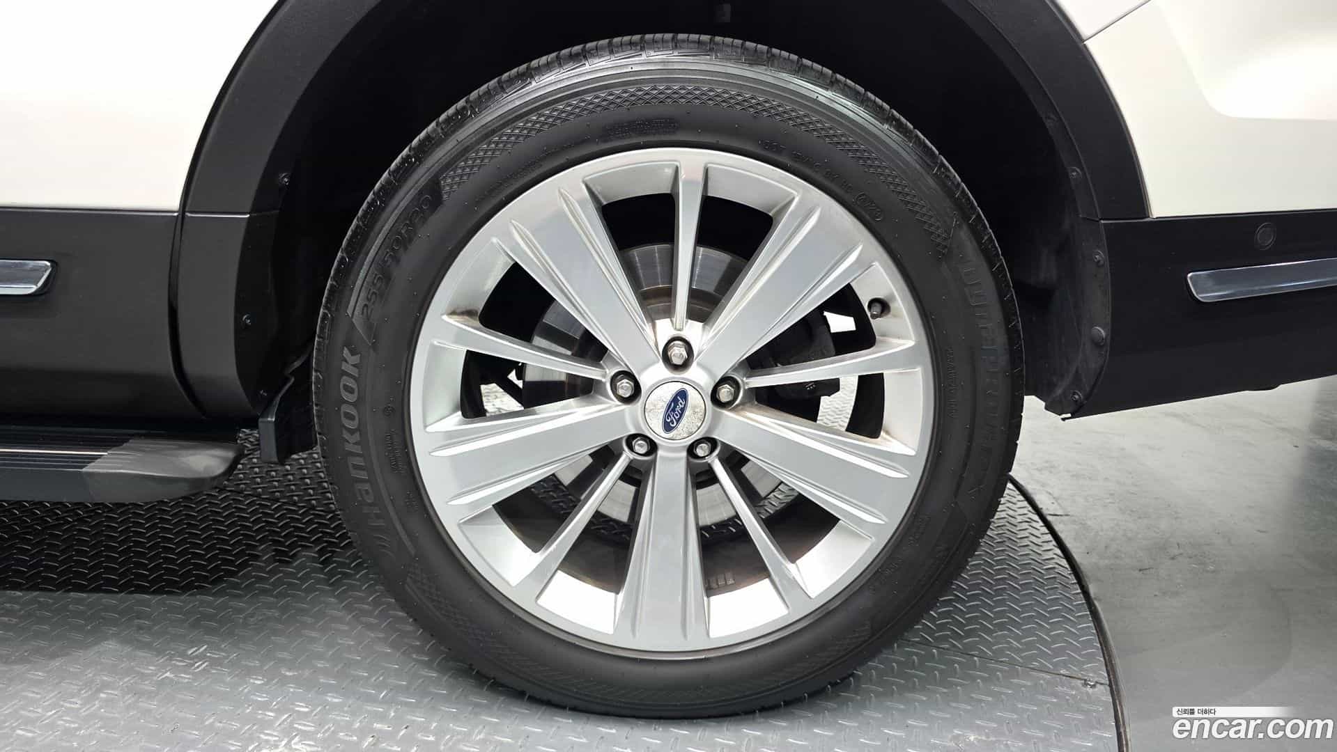 Explorer Ford 2019.3-OUTER-031