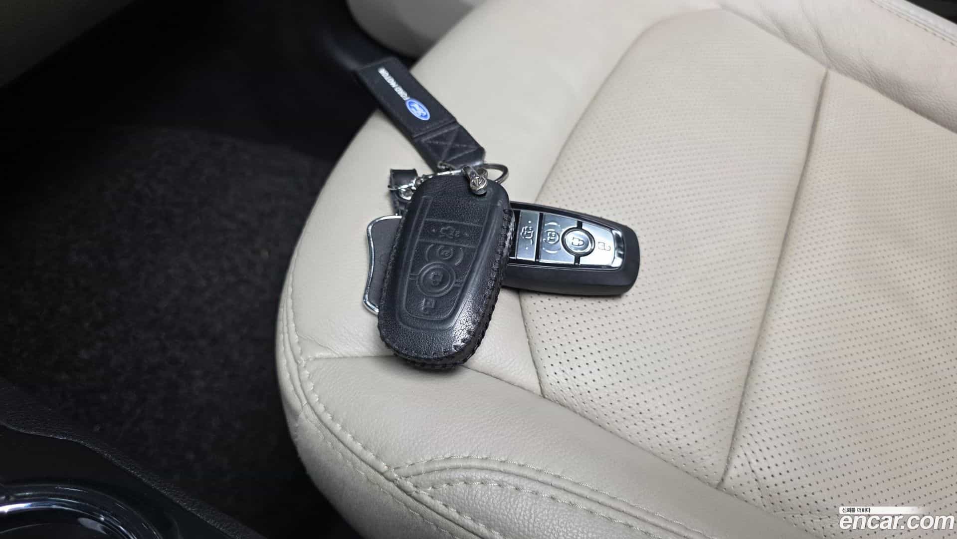 Explorer Ford 2019.3-OPTION-044