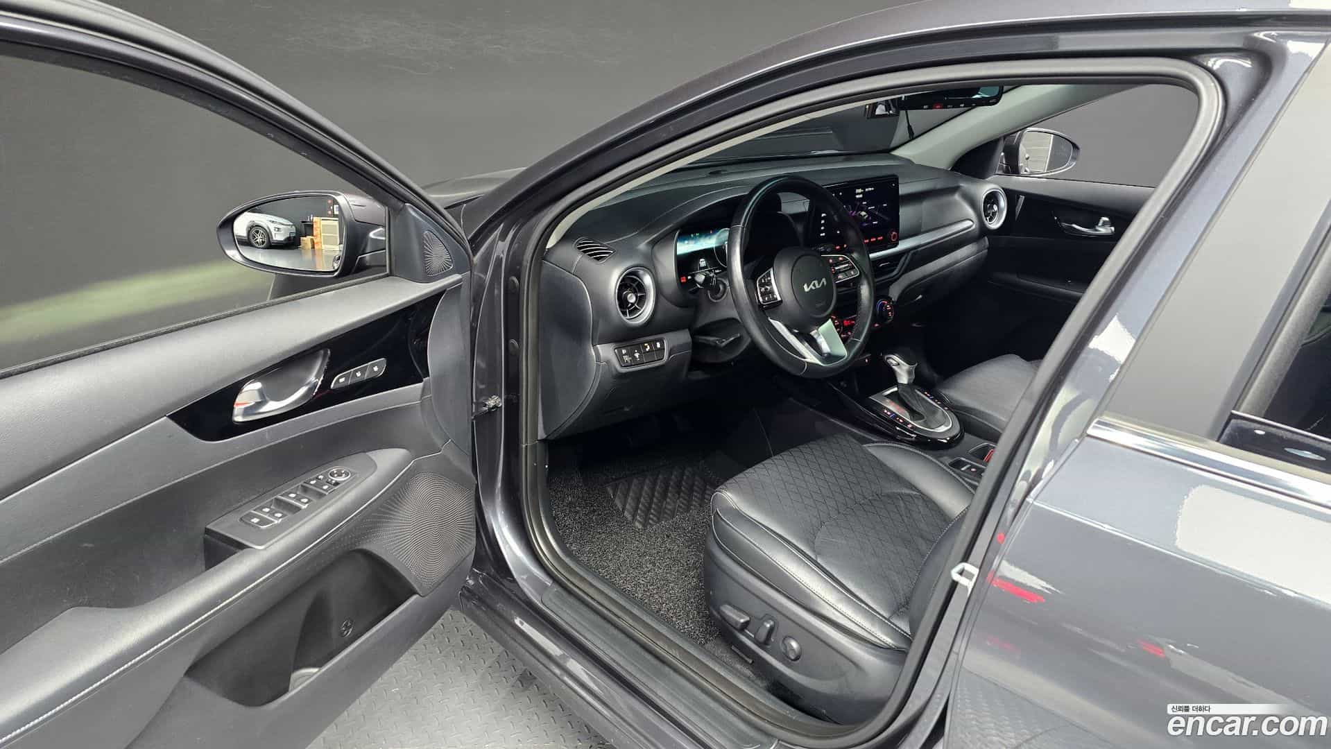 K3 Kia 2022.3-OPTION-015