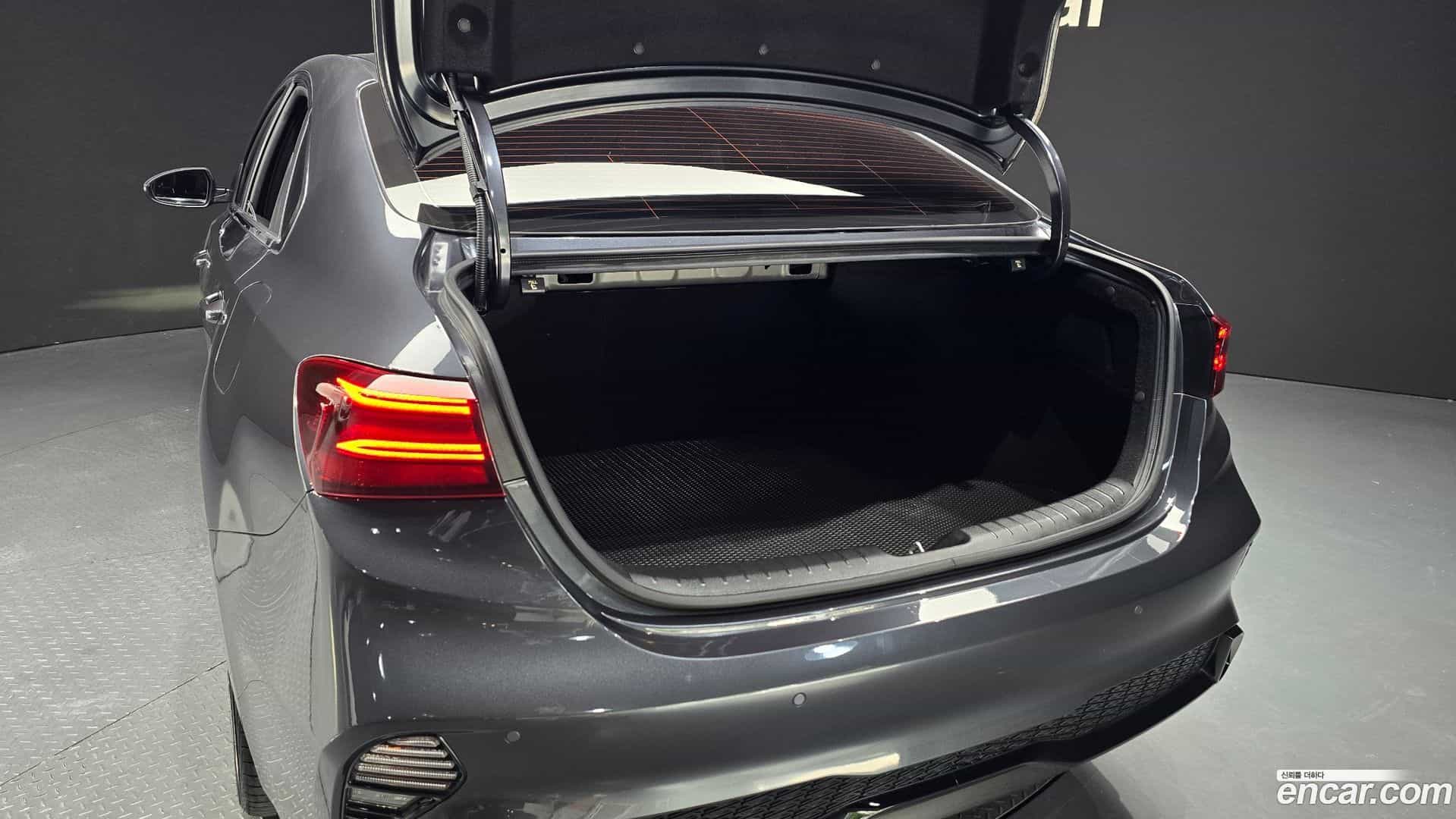 K3 Kia 2022.3-OPTION-024