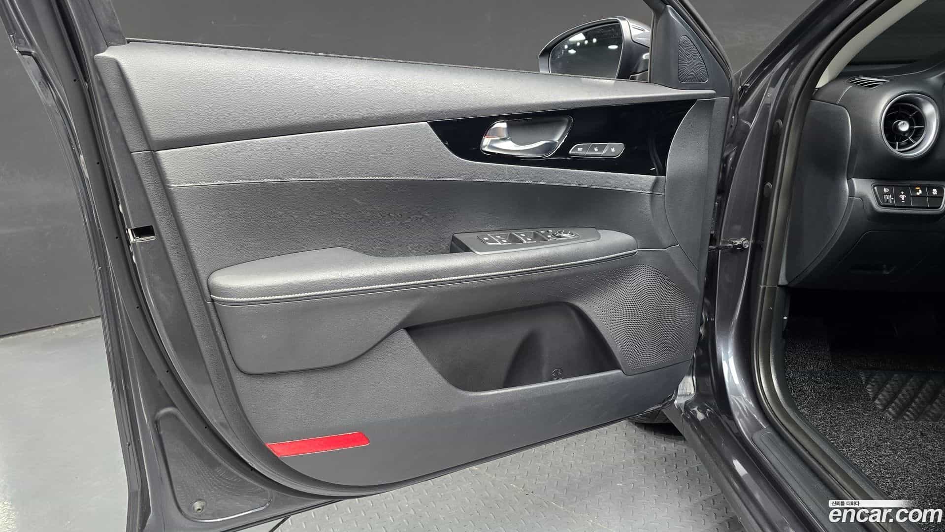 K3 Kia 2022.3-INNER-034