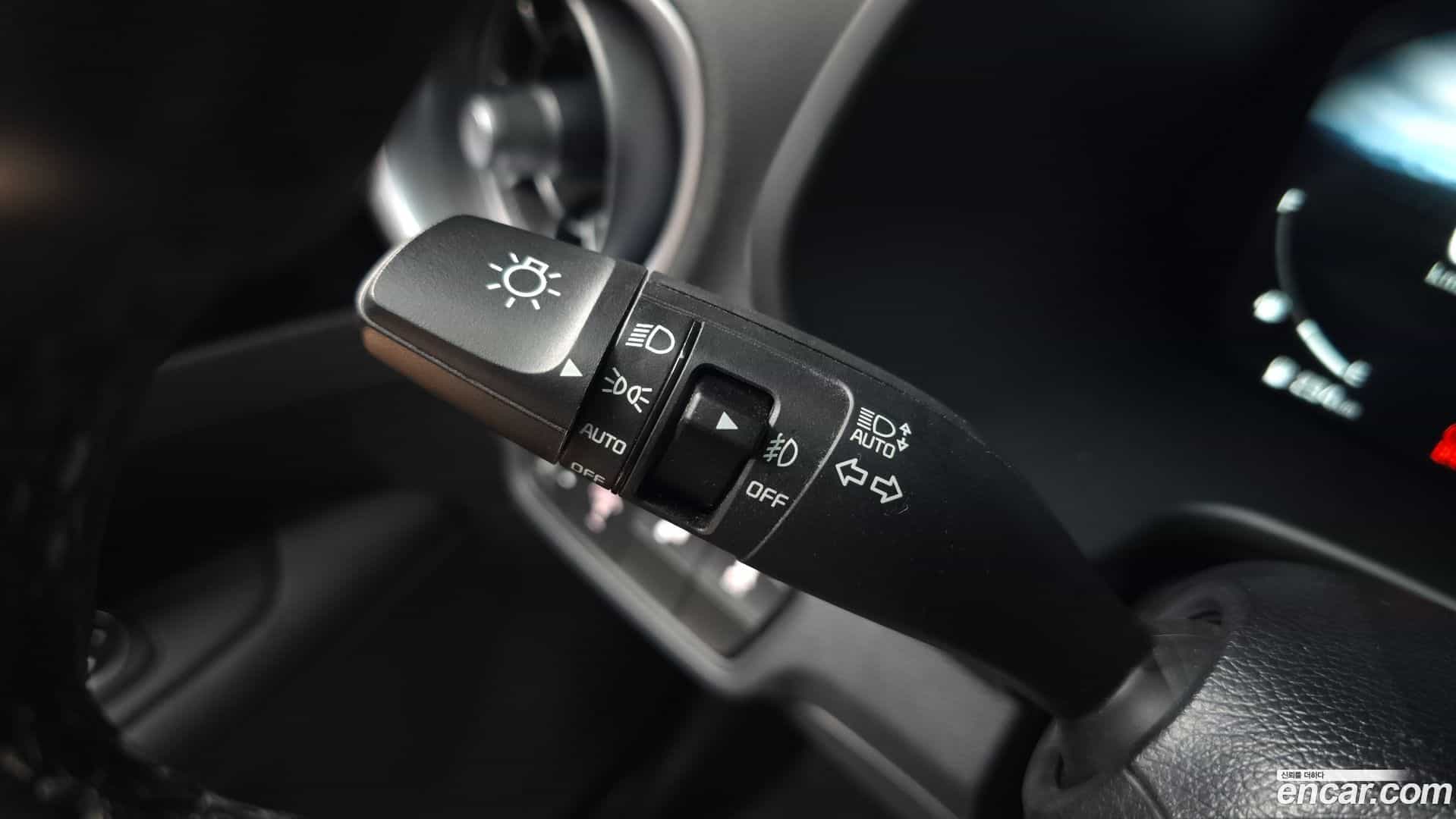 K3 Kia 2022.3-OPTION-045