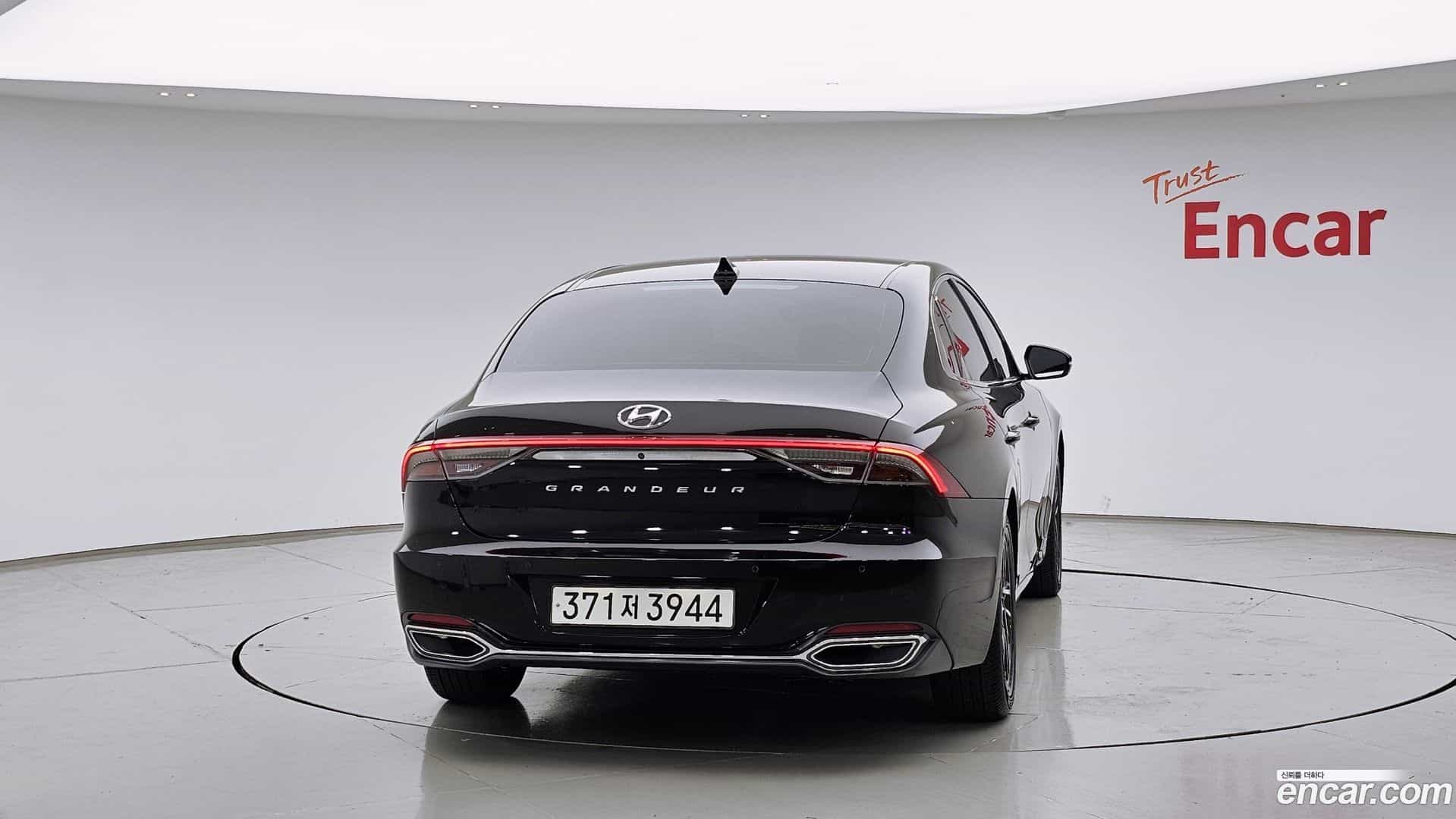 Grandeur Hyundai 2022.3-OUTER-004