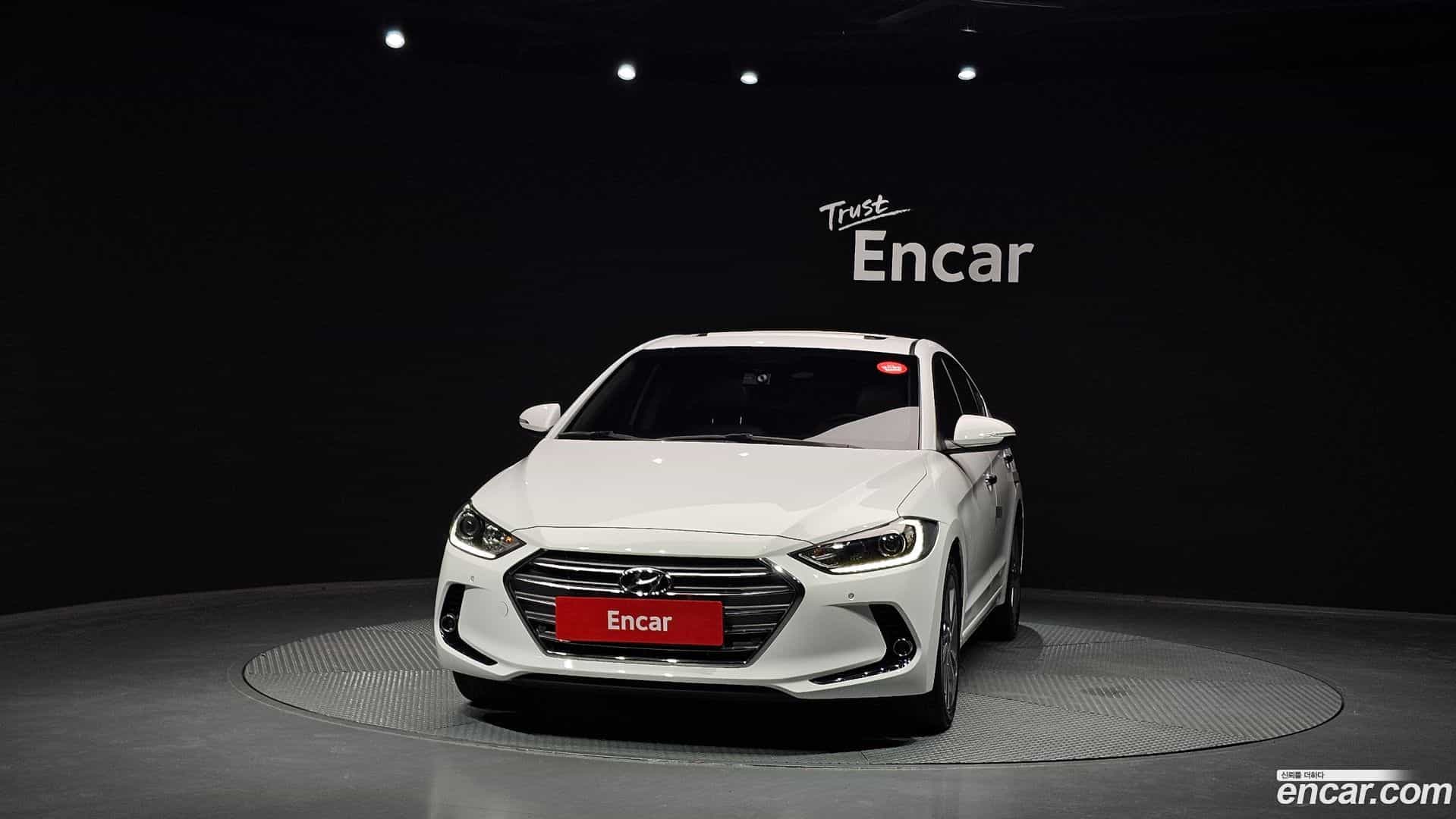 AVANTE Hyundai 2016.5-OUTER-003