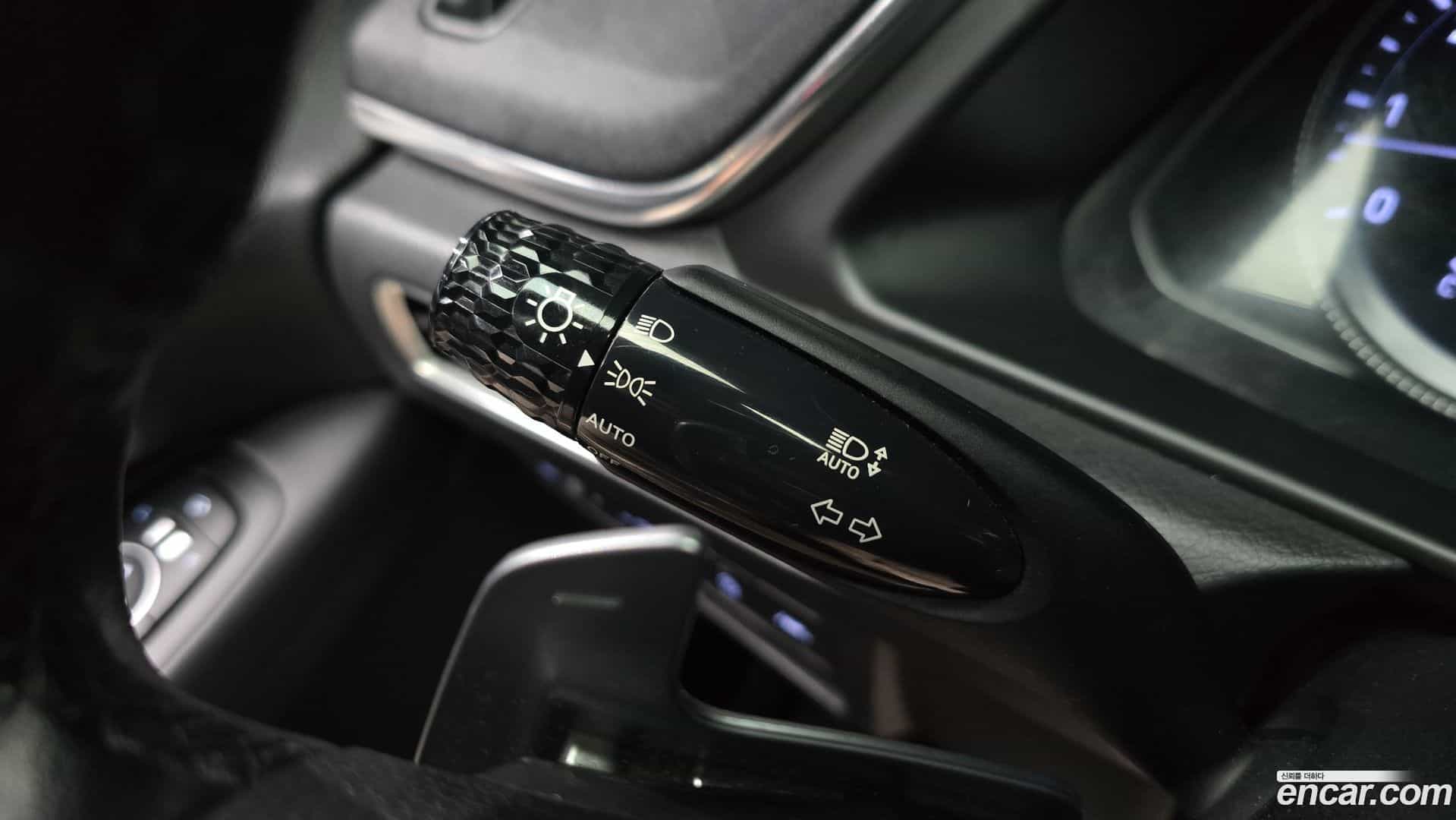 Sonata Hyundai 2019.5-OPTION-024