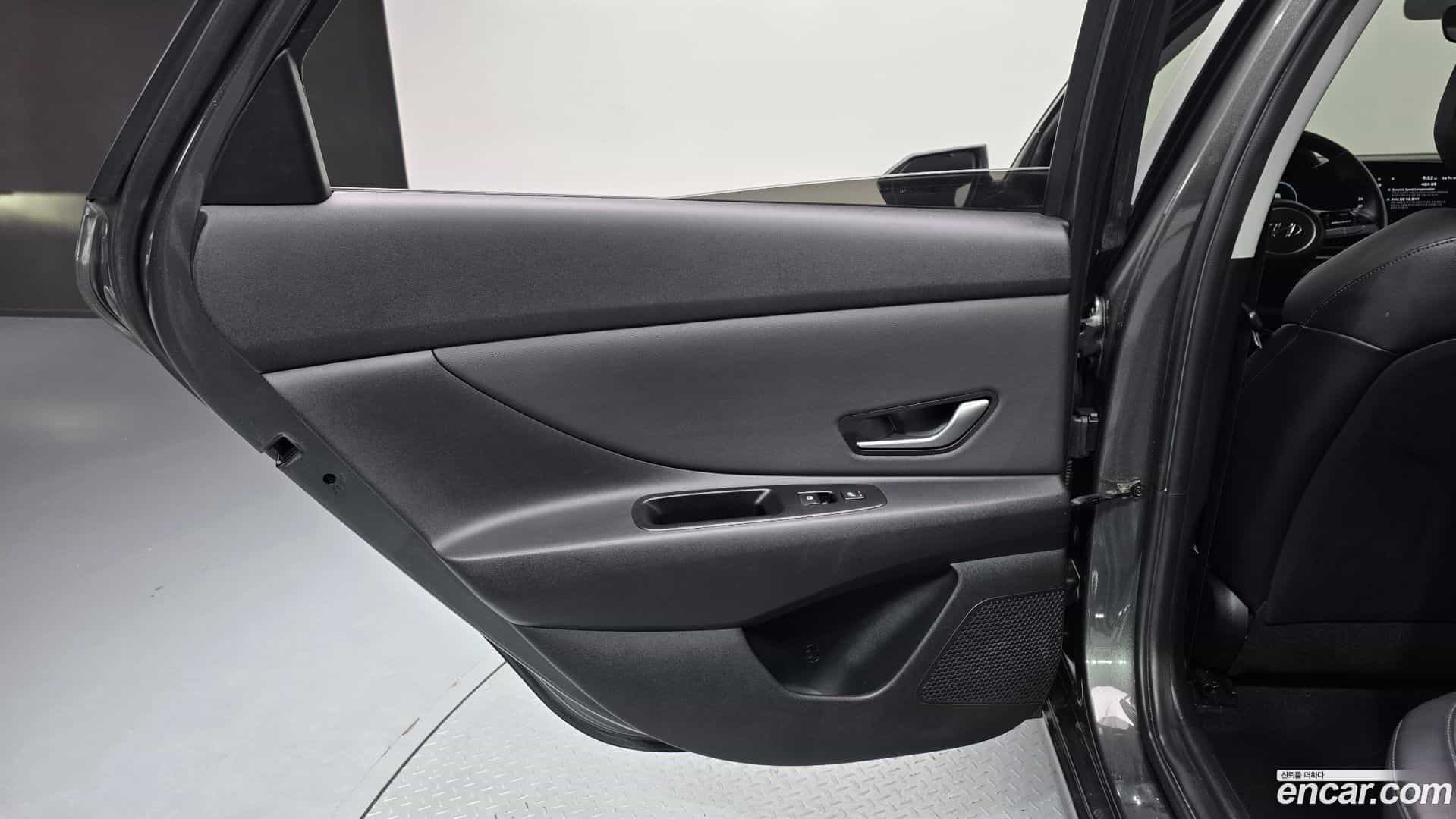 AVANTE Hyundai 2020.9-INNER-035