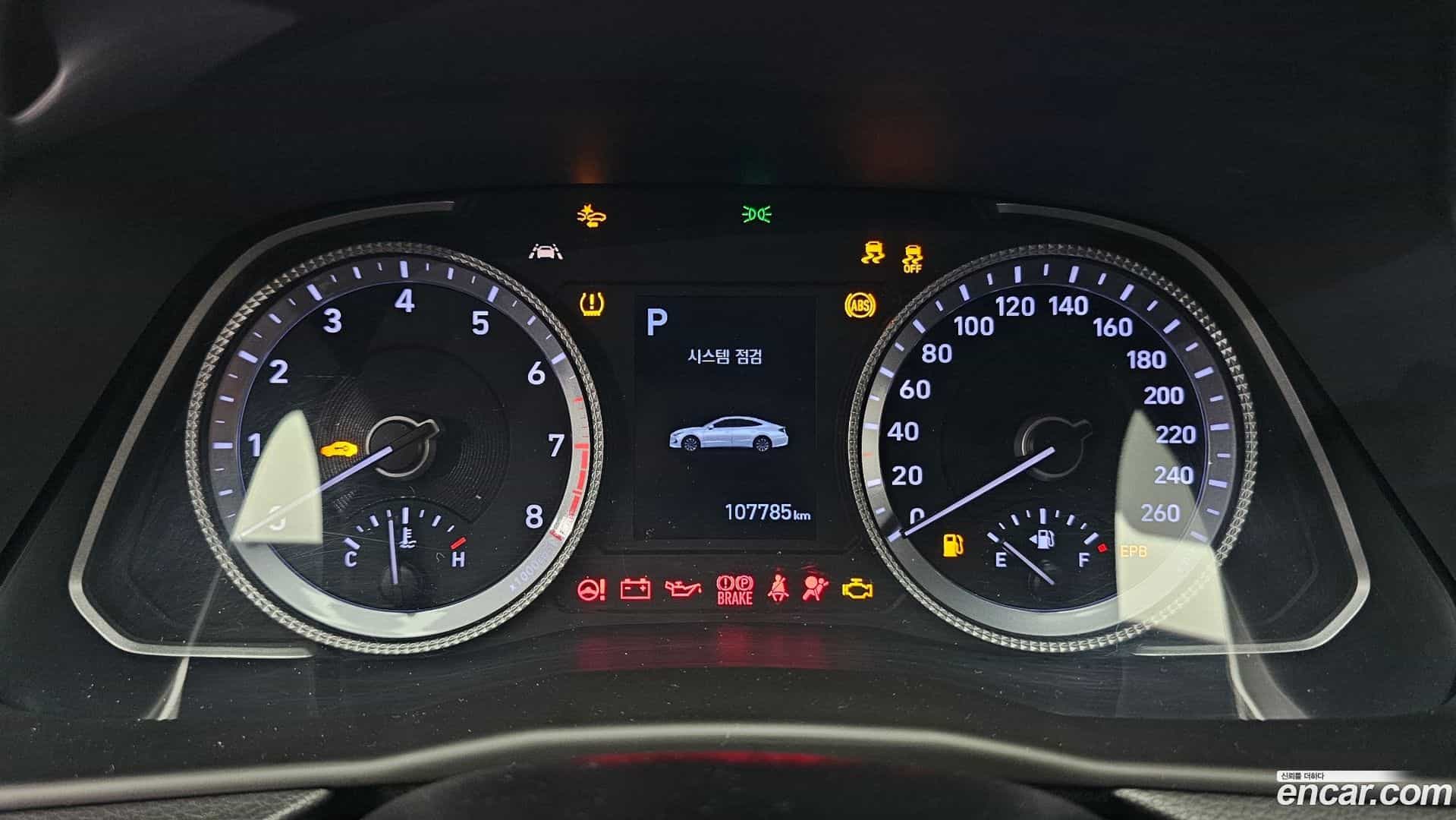 Sonata Hyundai 2019.4-INNER-008
