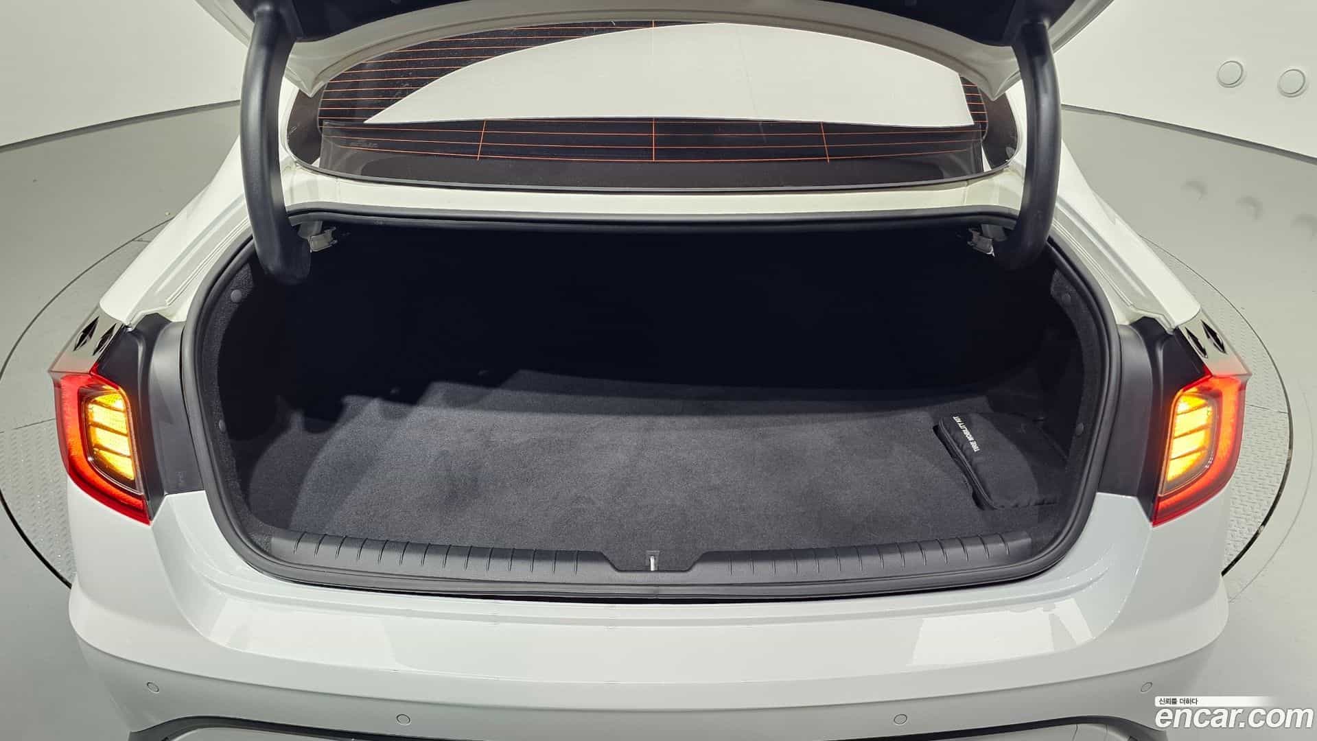 Sonata Hyundai 2019.4-OPTION-021