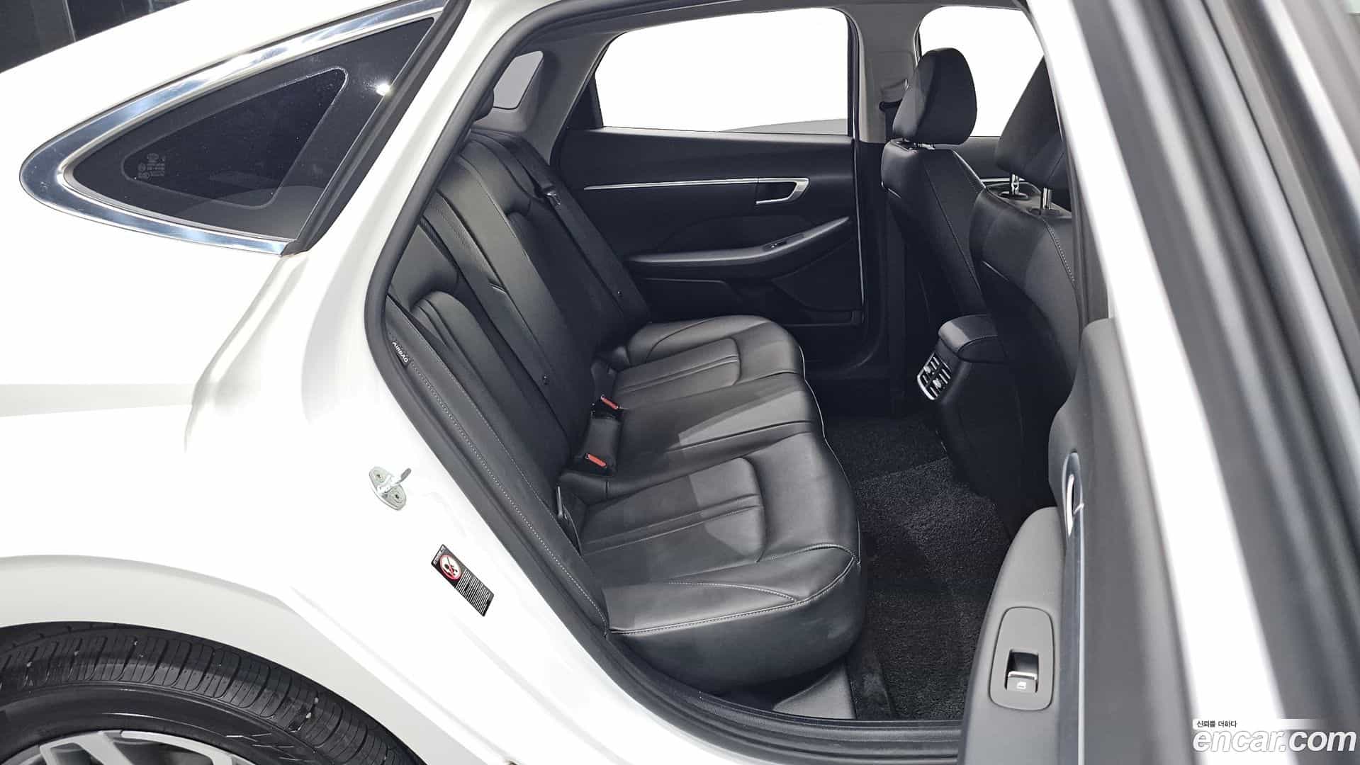 Sonata Hyundai 2019.4-OPTION-022