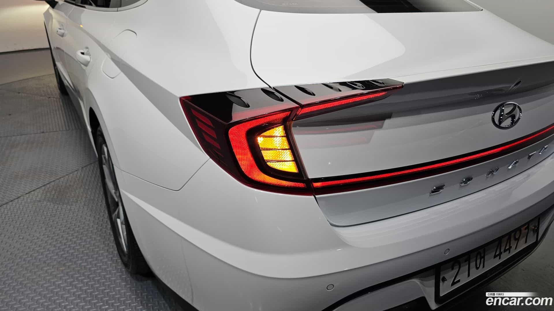 Sonata Hyundai 2019.4-OUTER-033