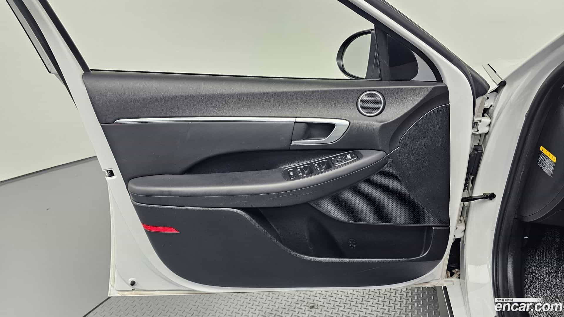 Sonata Hyundai 2019.4-INNER-034