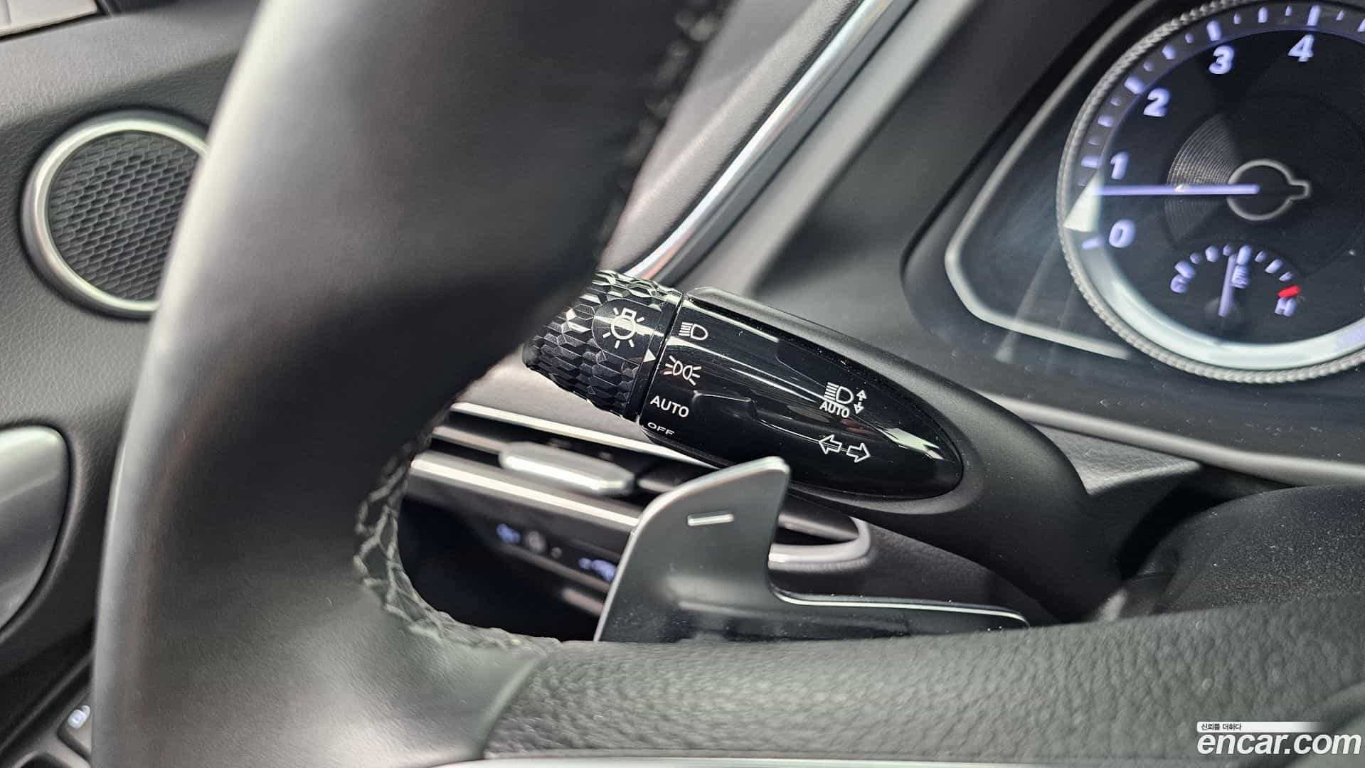 Sonata Hyundai 2019.4-OPTION-041