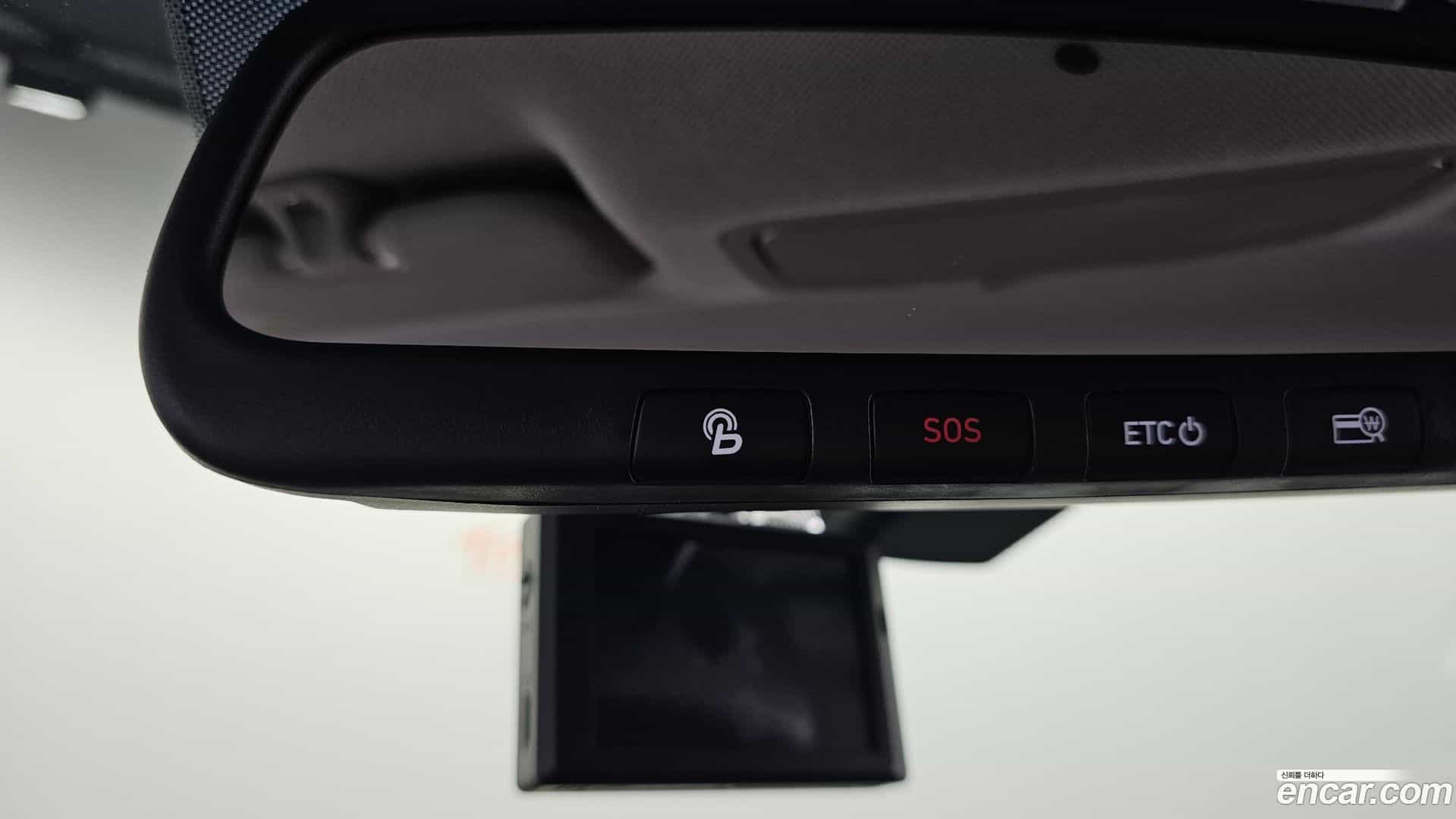 AVANTE Hyundai 2018.10-OPTION-021