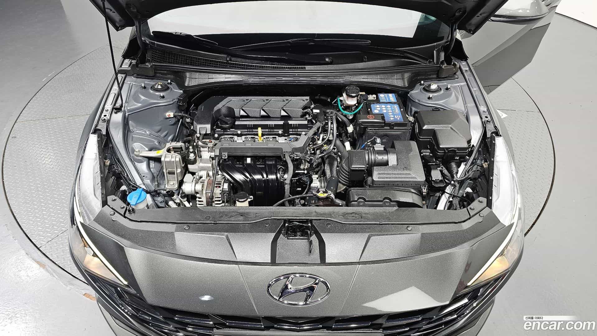 AVANTE Hyundai 2020.6-OUTER-006