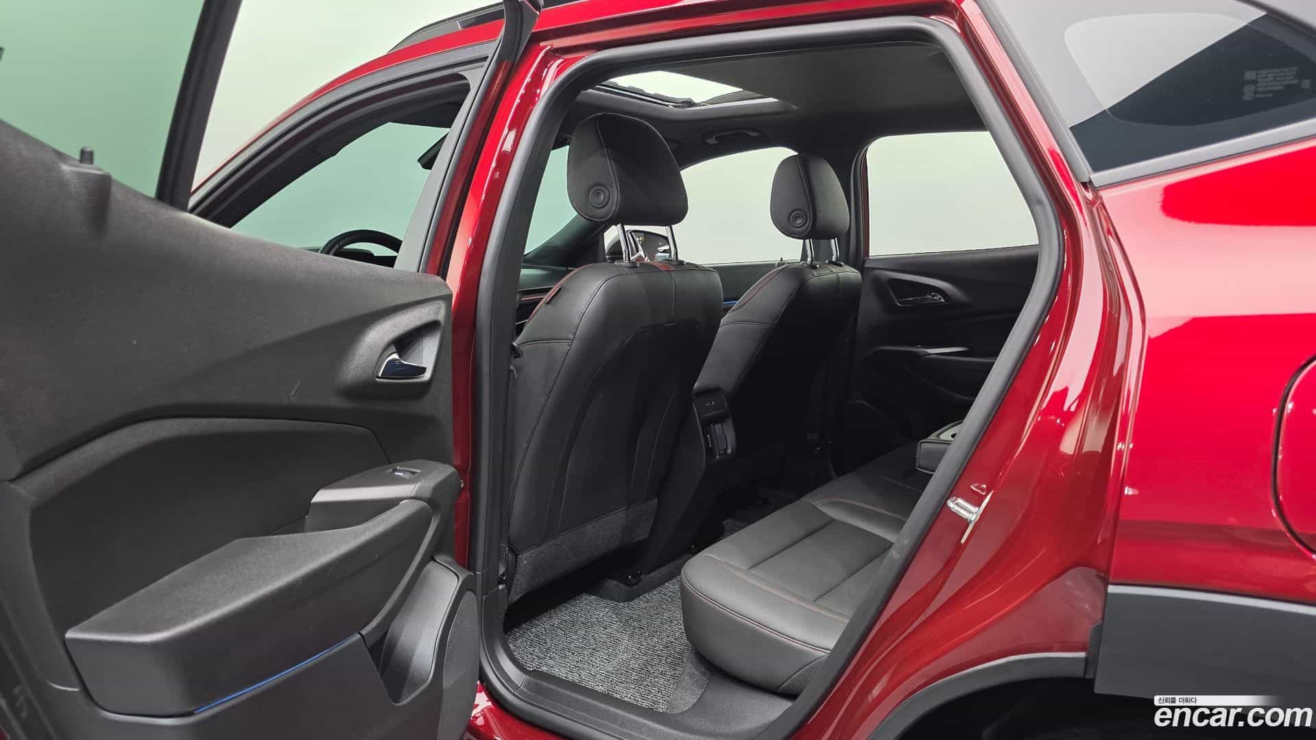 Trax Chevrolet 2023.5-OPTION-022