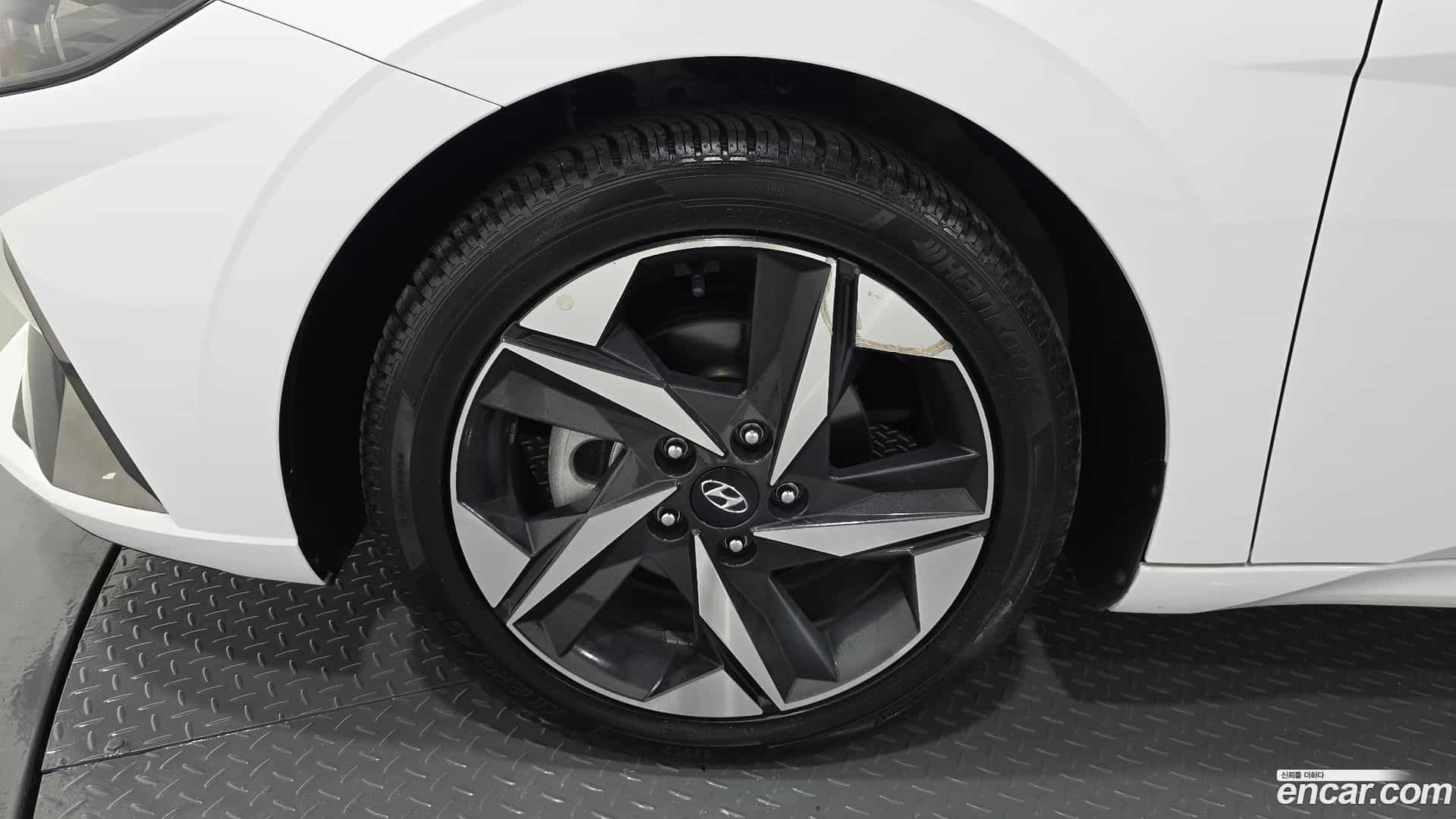 AVANTE Hyundai 2021.11-OUTER-005