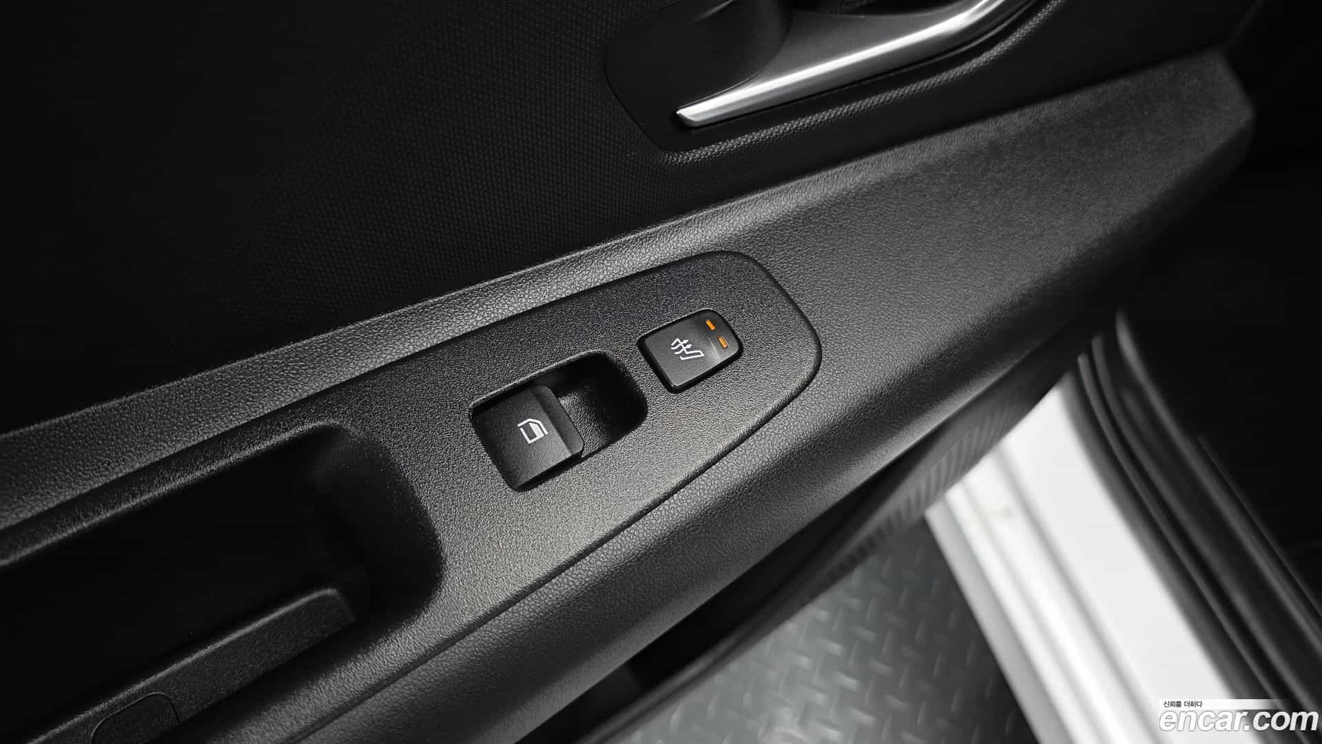 AVANTE Hyundai 2021.11-OPTION-023