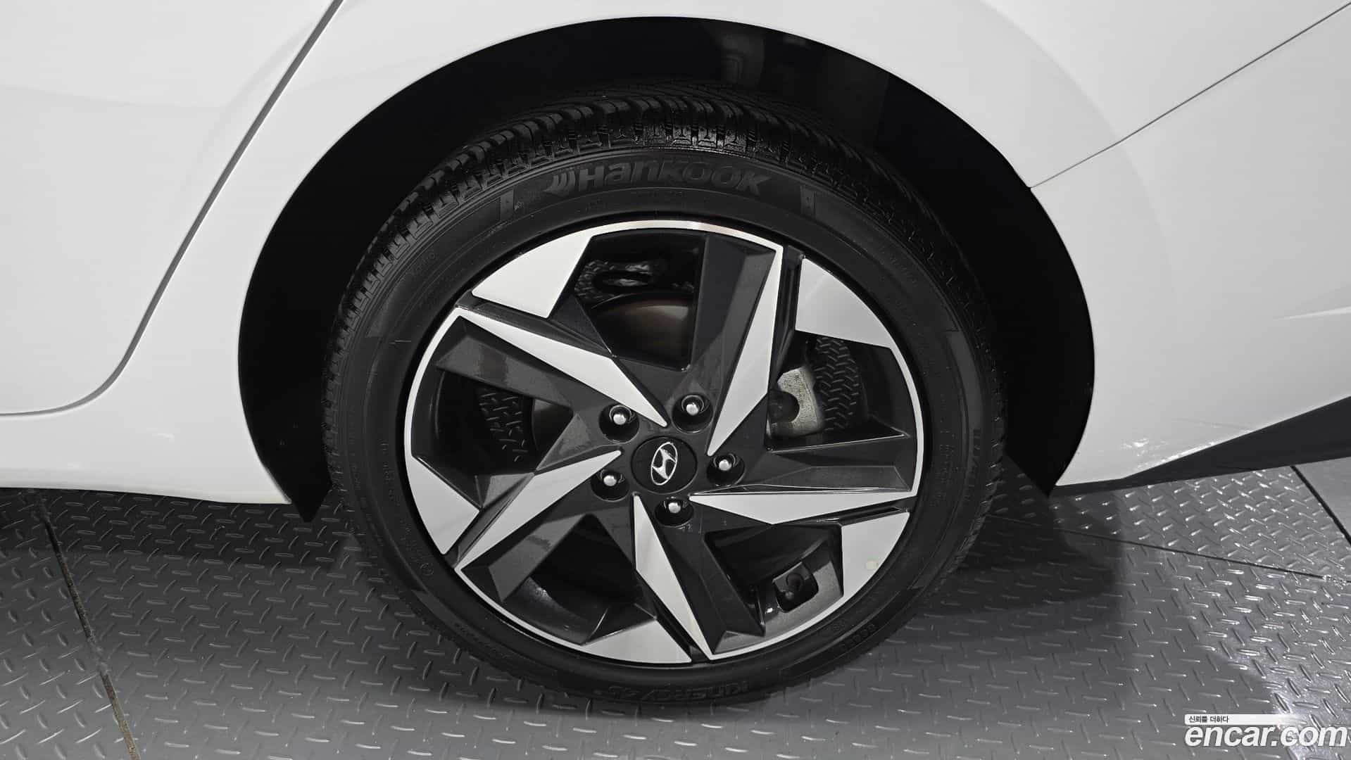 AVANTE Hyundai 2021.11-OUTER-031